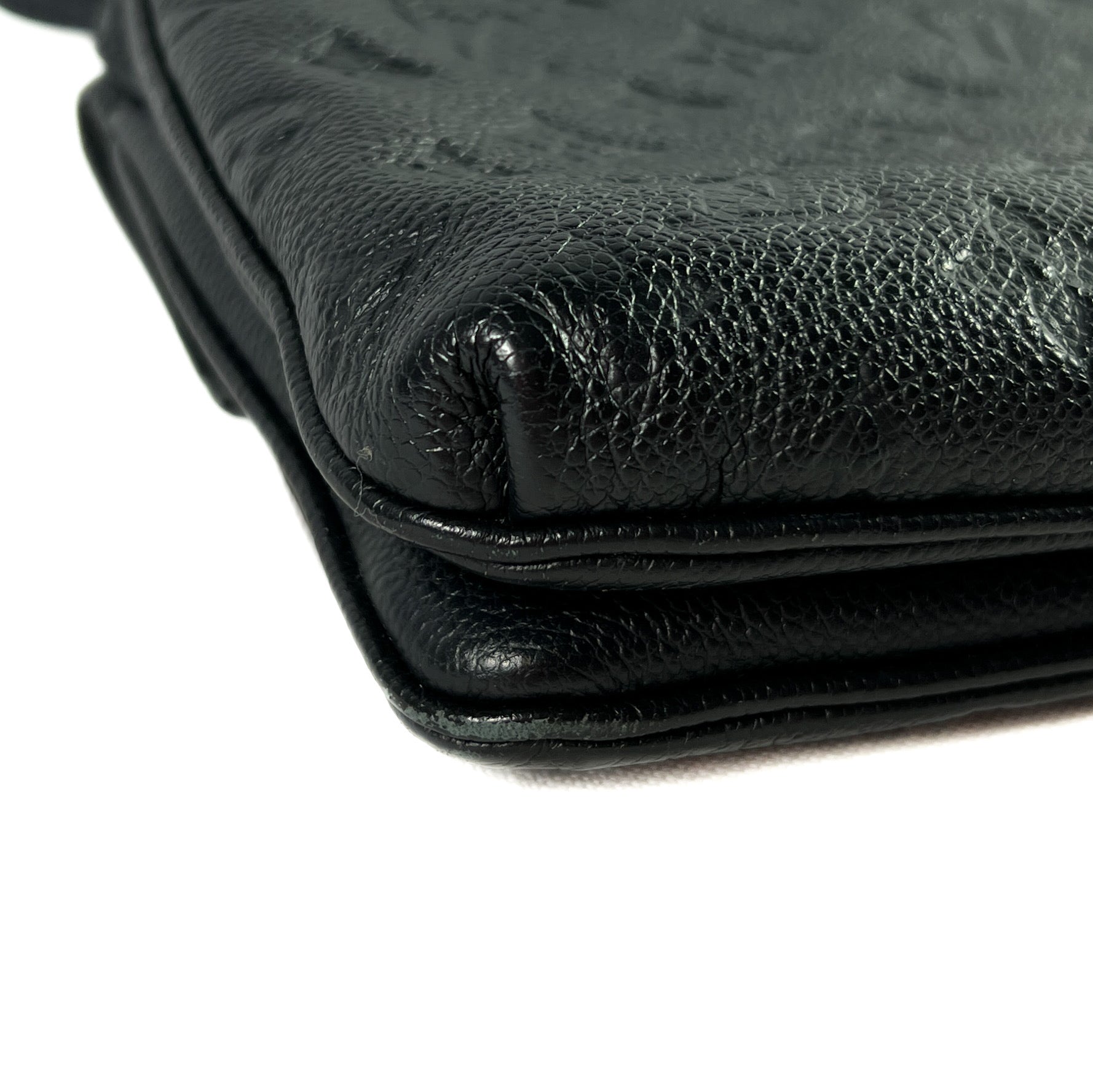 Louis Vuitton black Empreinte leather twice crossbody