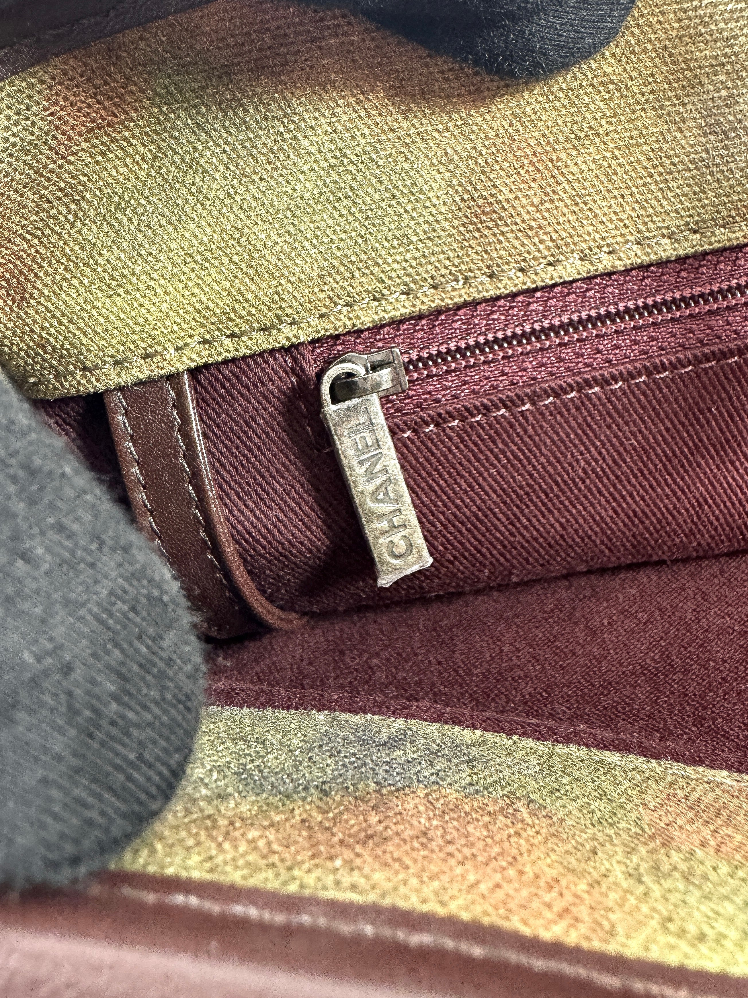 Chanel Washed Toile Graffiti On The Pavements Messenger Khaki Multicolor