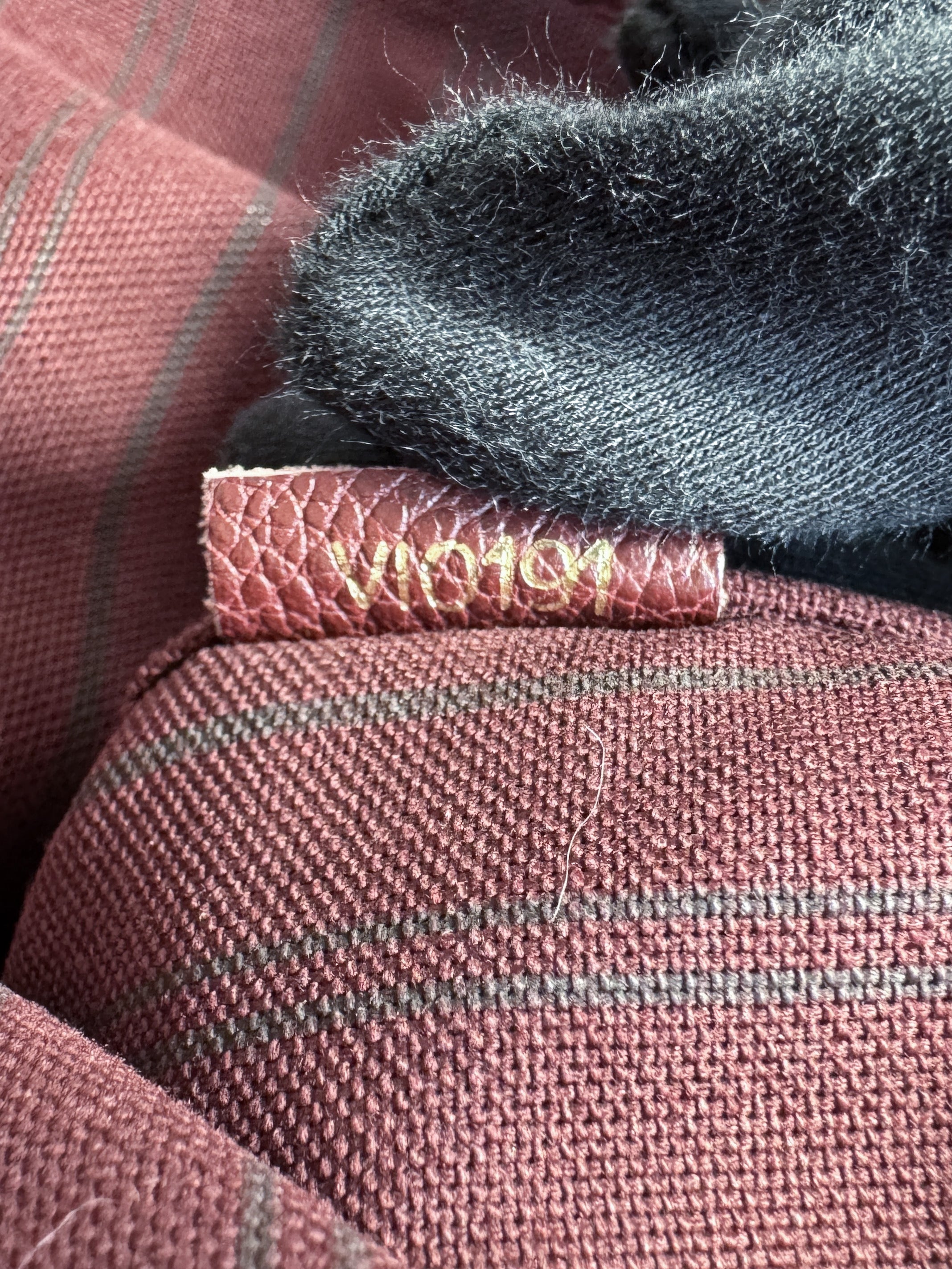 Louis Vuitton burgundy empreinte Lumineuse GM VI0191