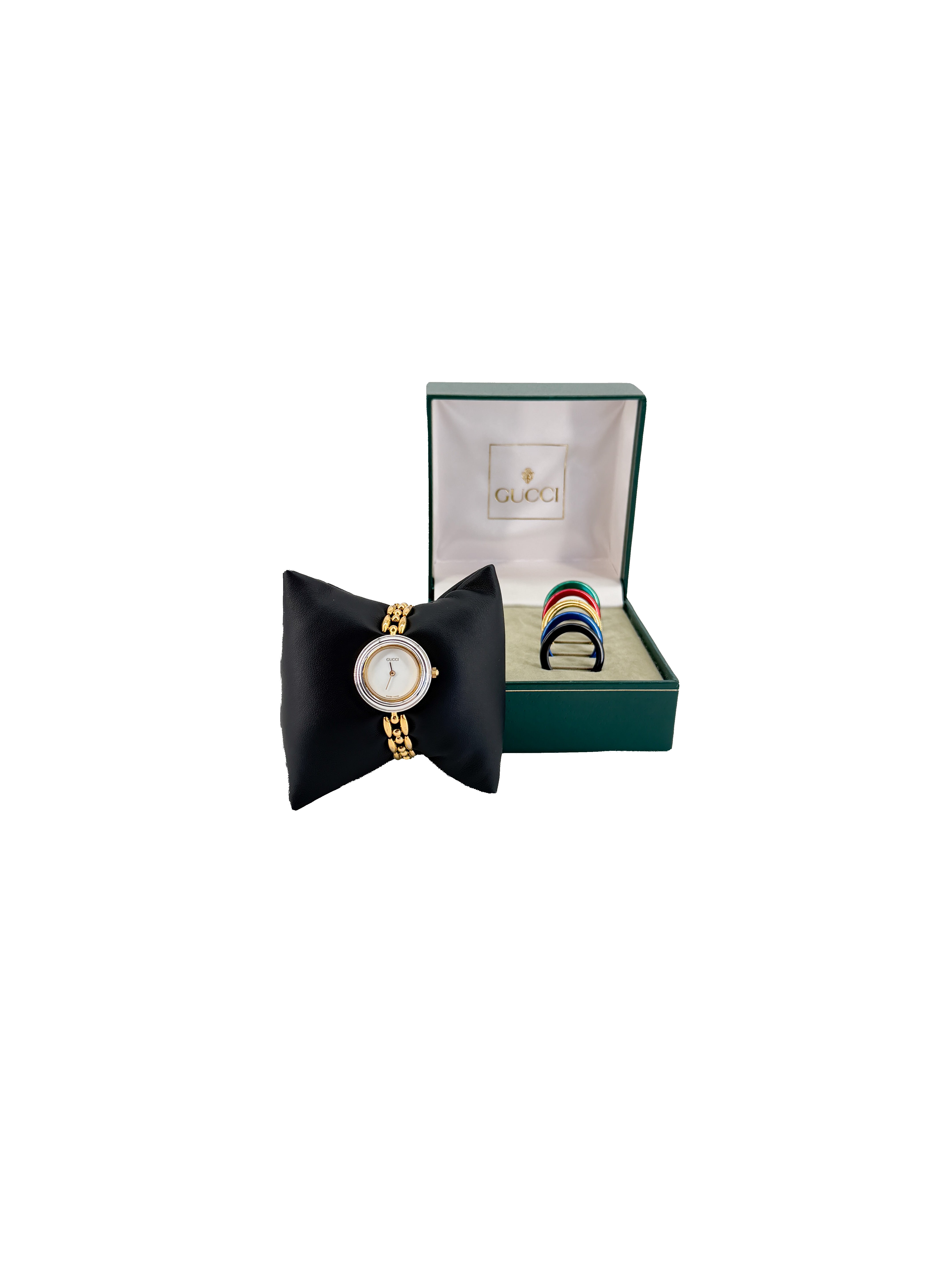 Gucci vintage gold tone Bezel watch 1322567