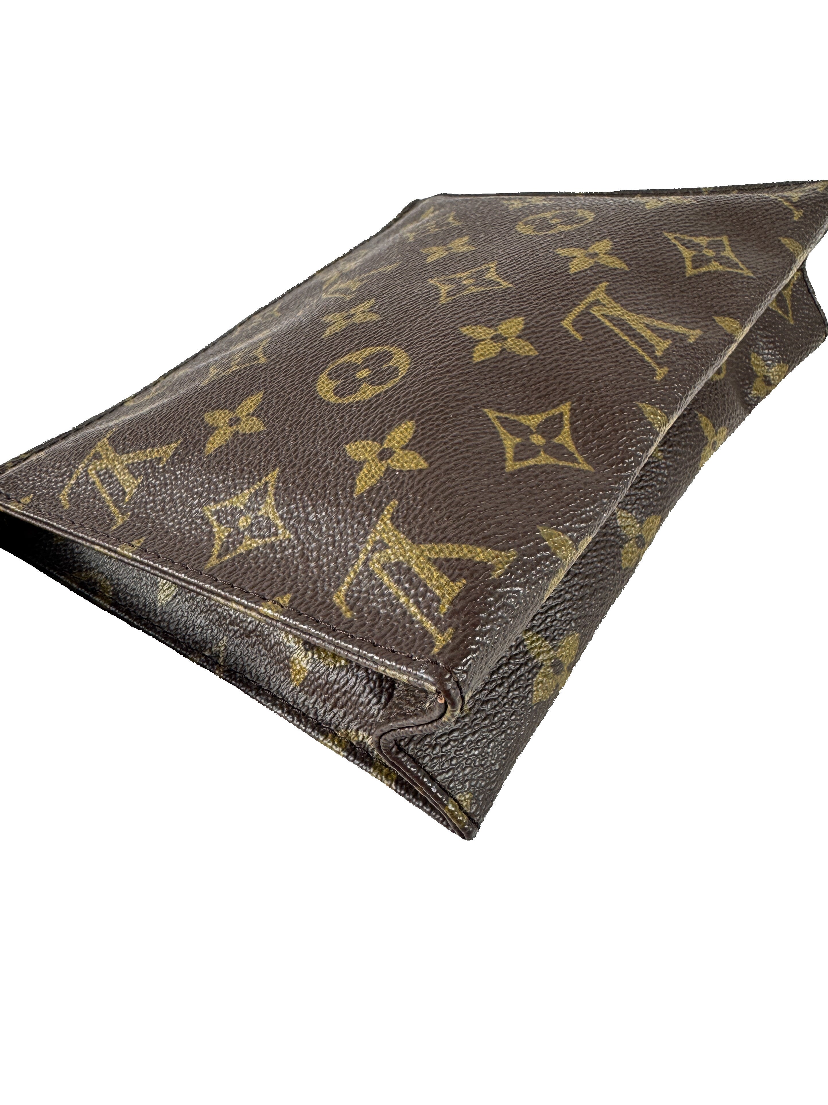 Louis Vuitton monogram vintage Toiletry Pouch 19 864 TH