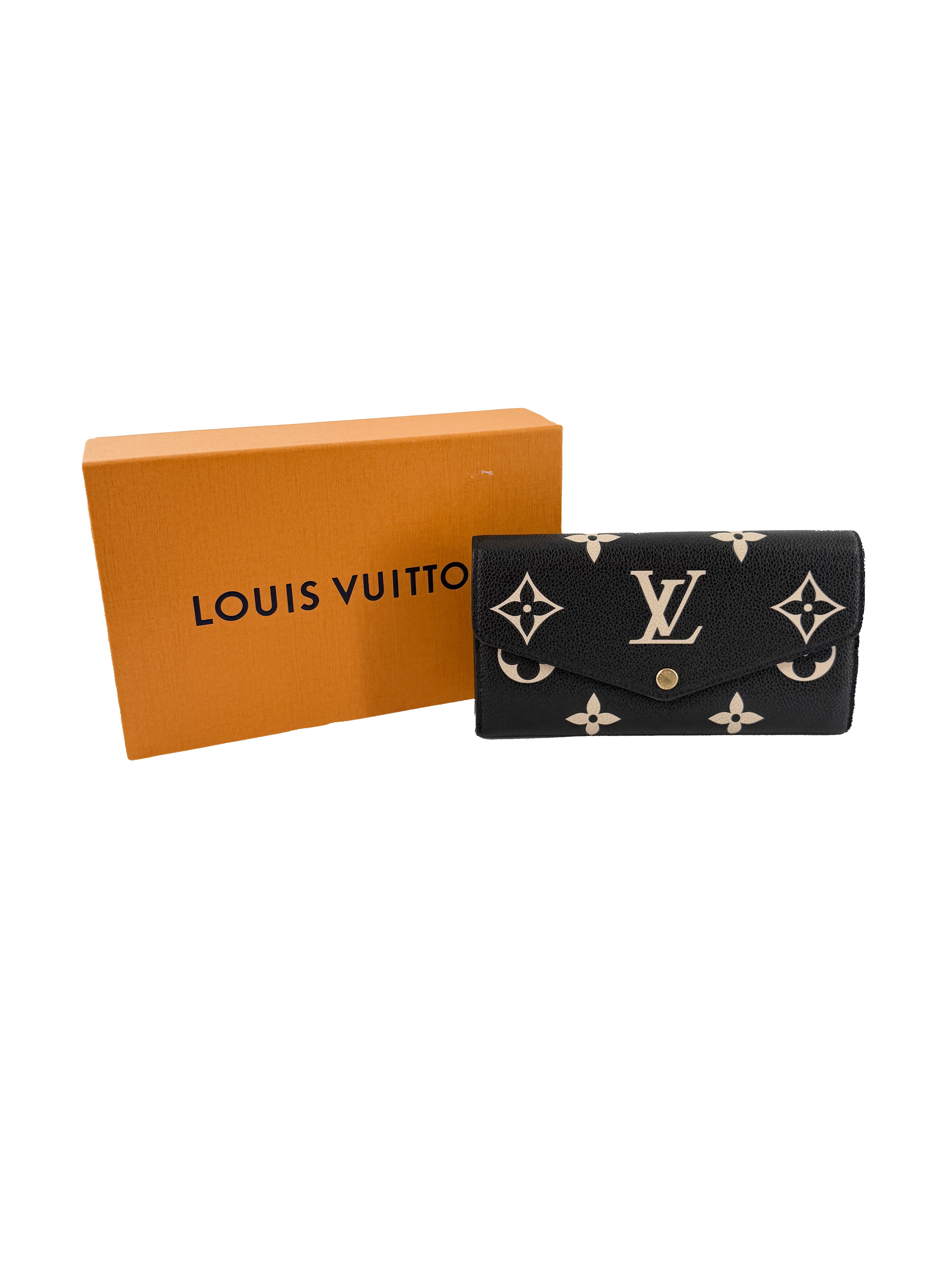 Louis Vuitton Giant Monogram Sarah wallet black/beige NFC - My Girlfriend's Wardrobe LLC