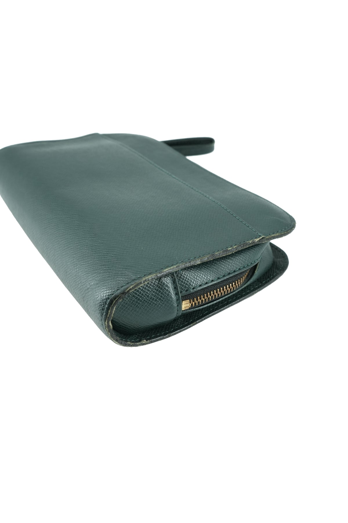 Louis Vuitton green Baikal Taiga leather wristlet/clutch VI0957