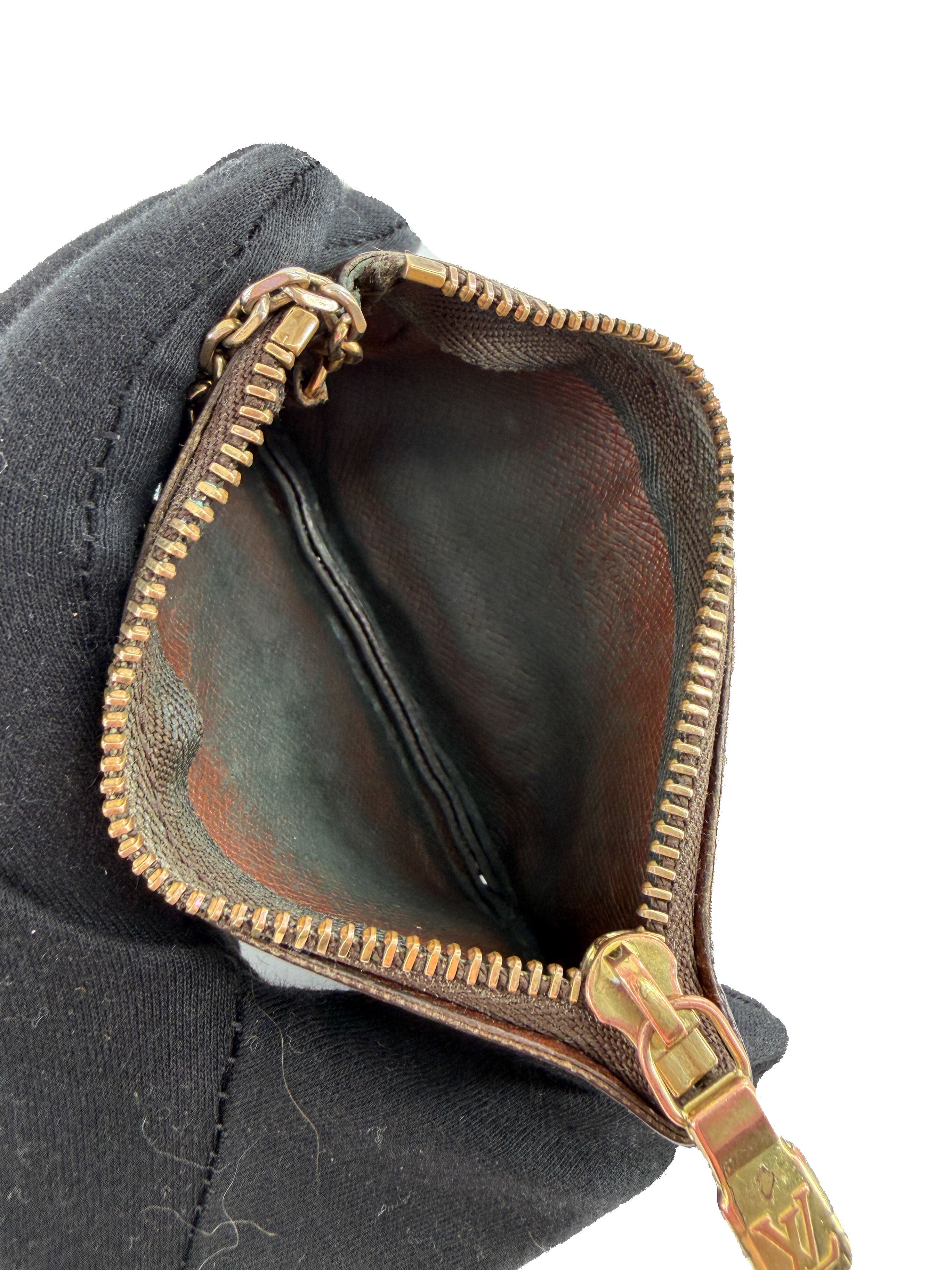 Louis Vuitton monogram vintage Key cles pouch