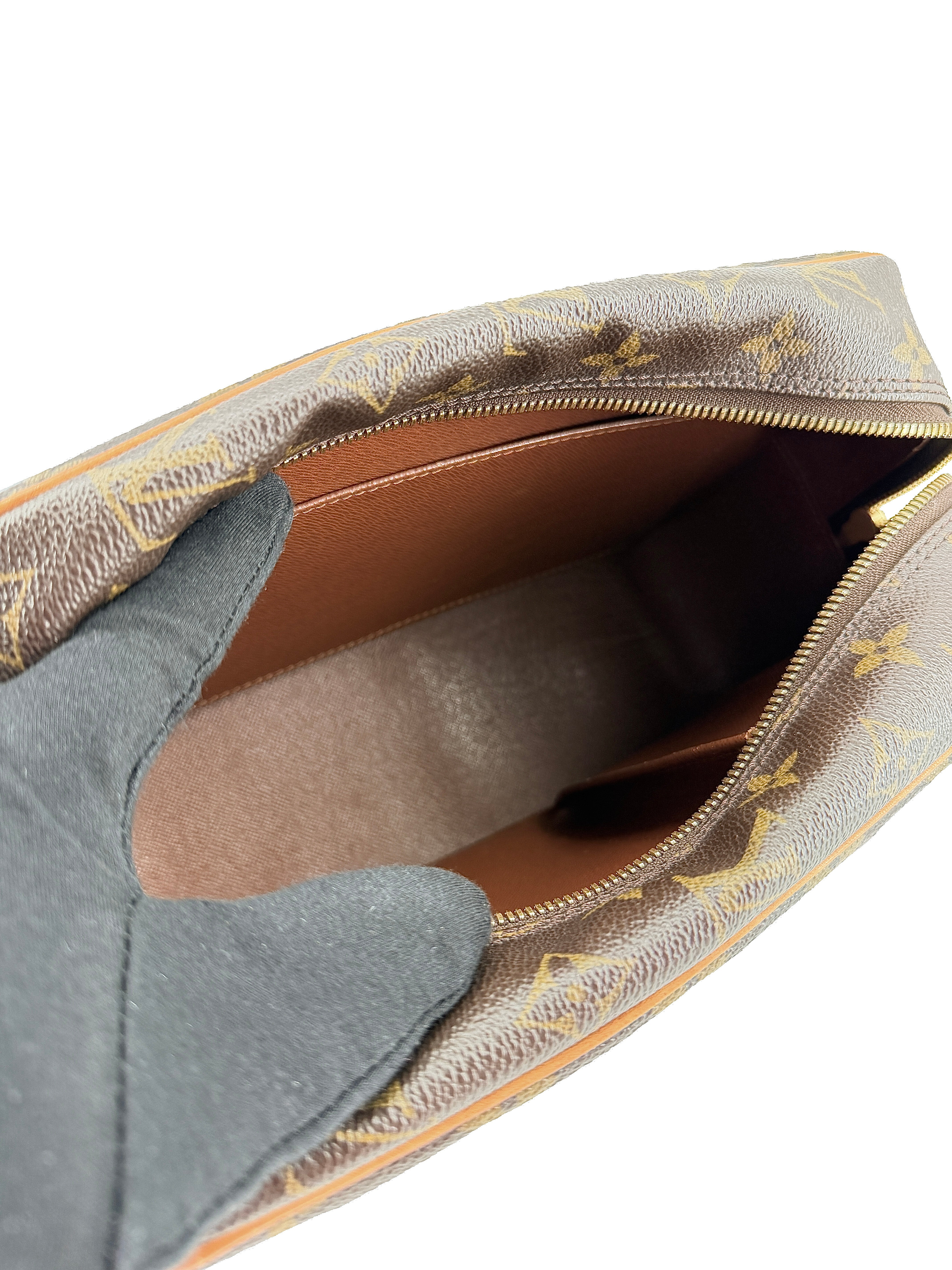 Louis Vuitton monogram vintage Cite MM TH0034