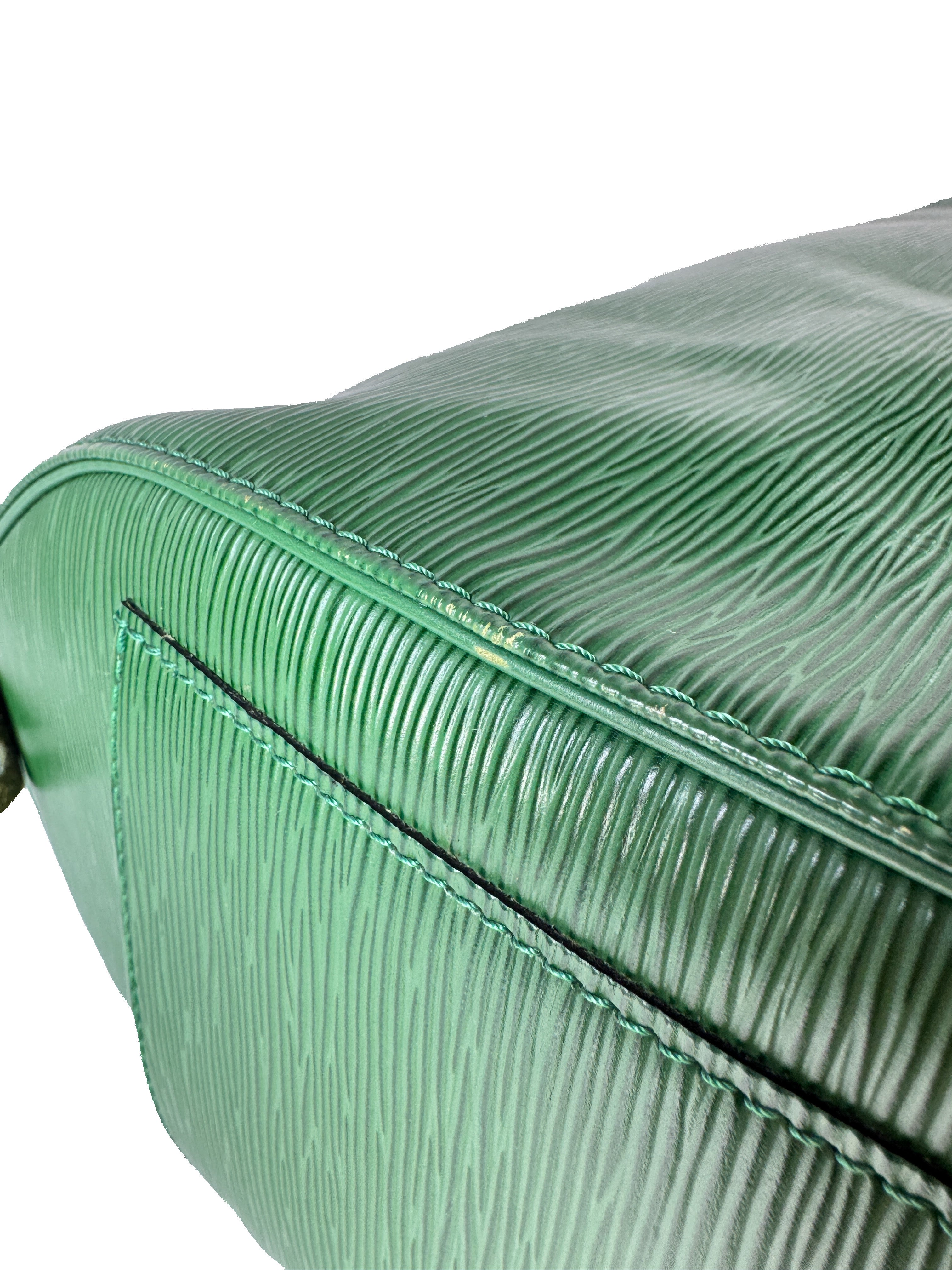 Louis Vuitton Borneo green epi speedy 35 VI0934