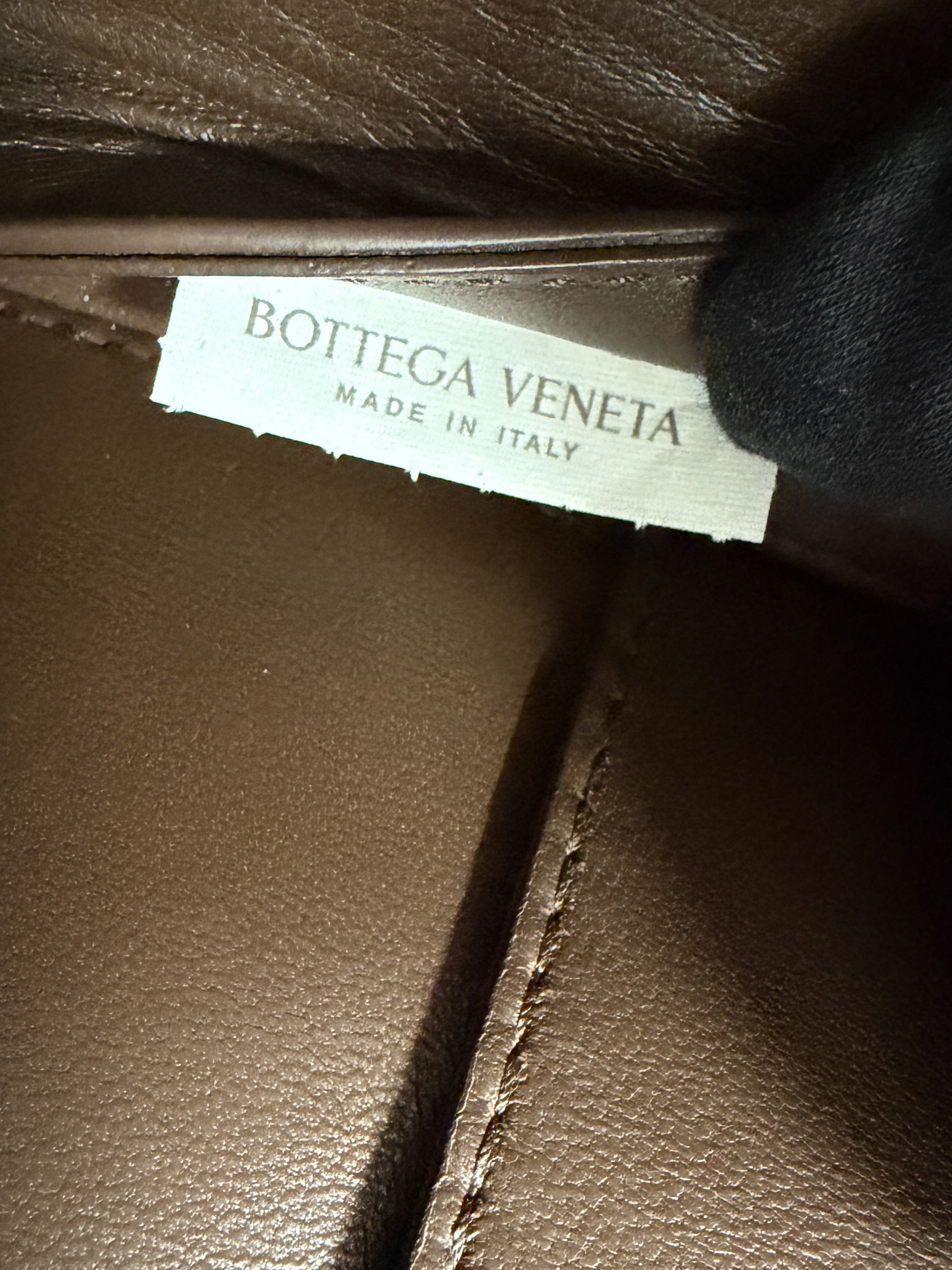 Bottega Veneta brown suede small Arco tote A00519390H
