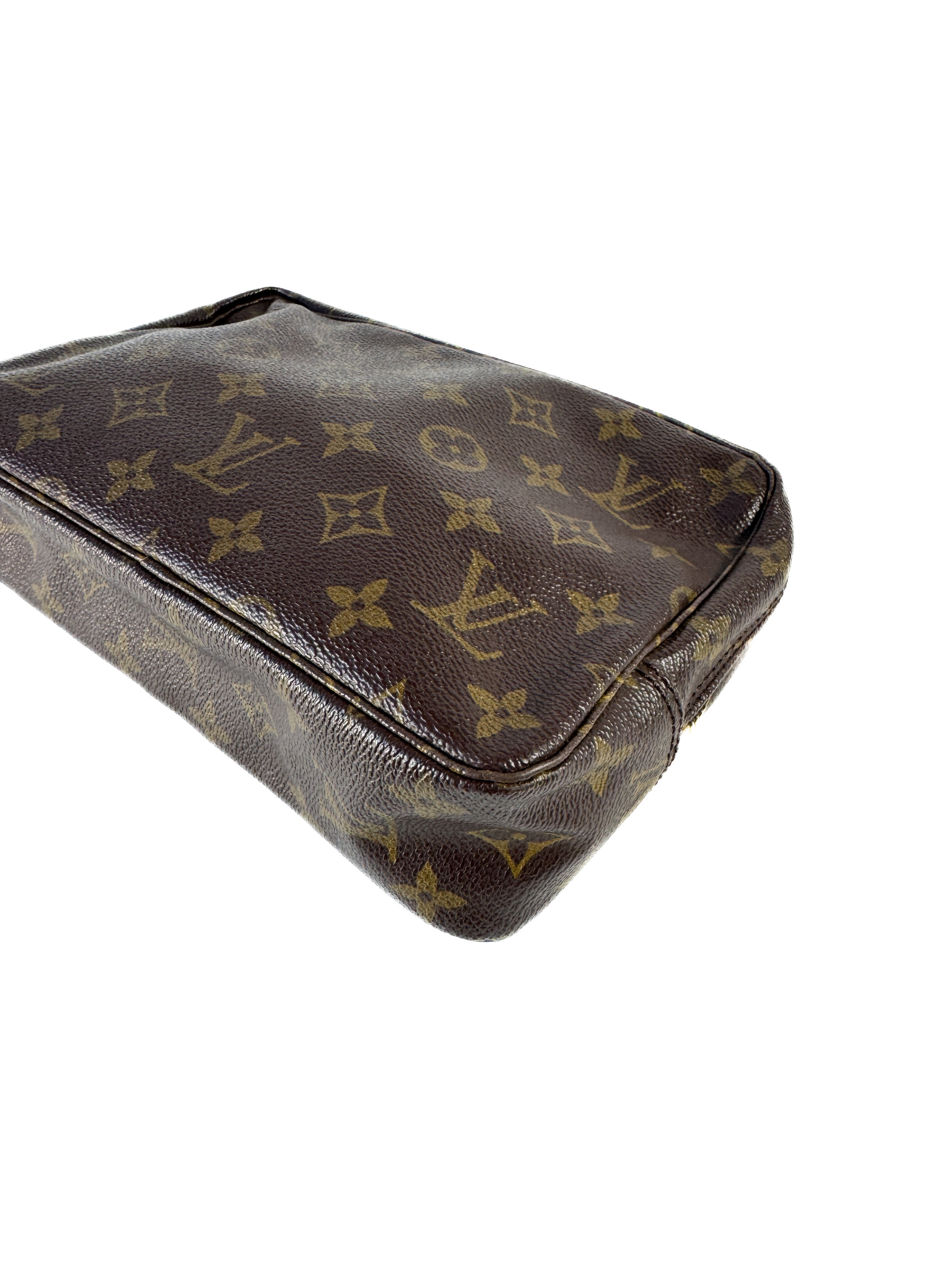 Louis Vuitton monogram trousse 23 zip pouch TH8912
