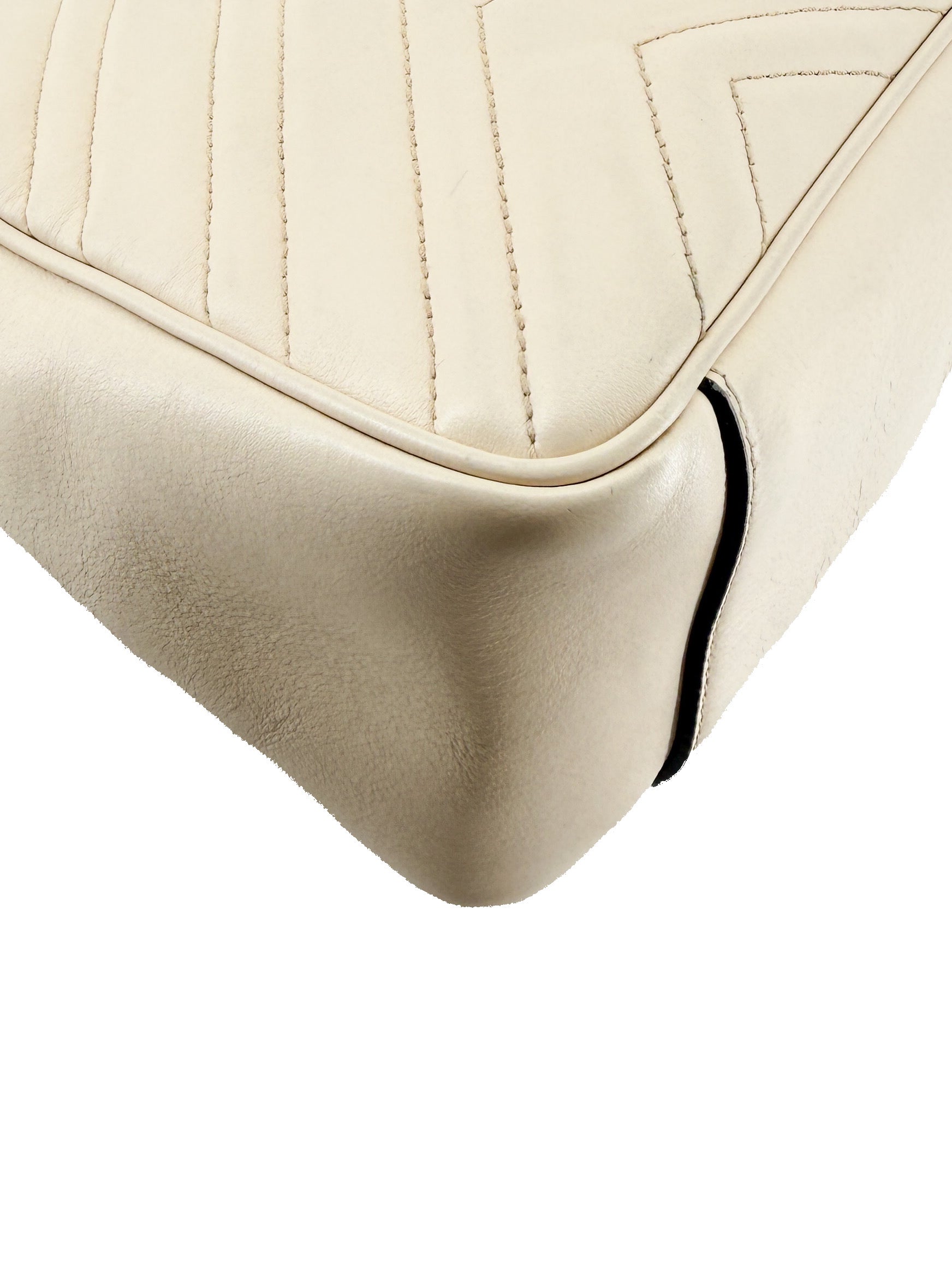 Gucci off white Marmont small top handle bag 498110-204991
