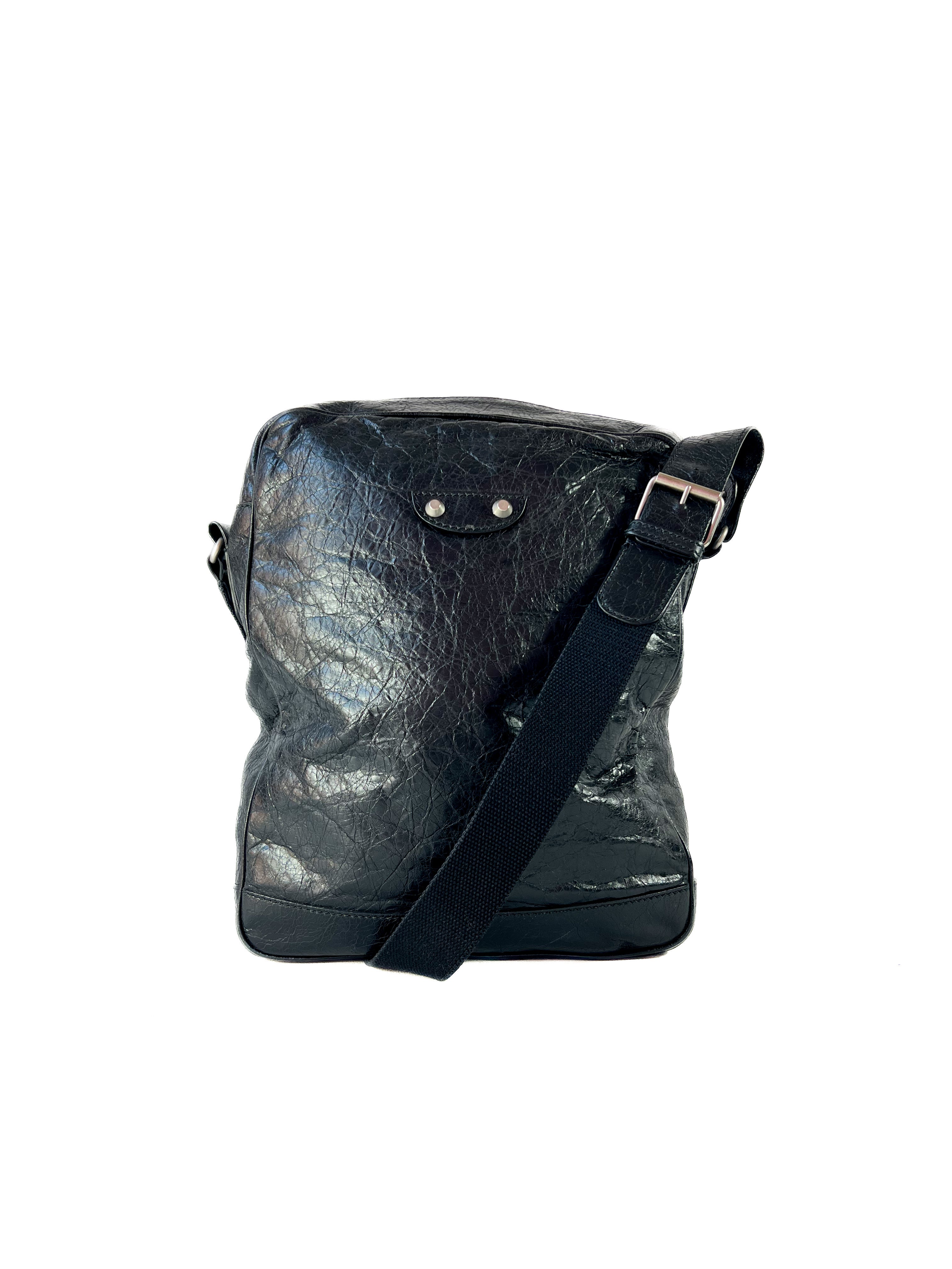 Balenciaga black classic reporter crossbody 27286210001118