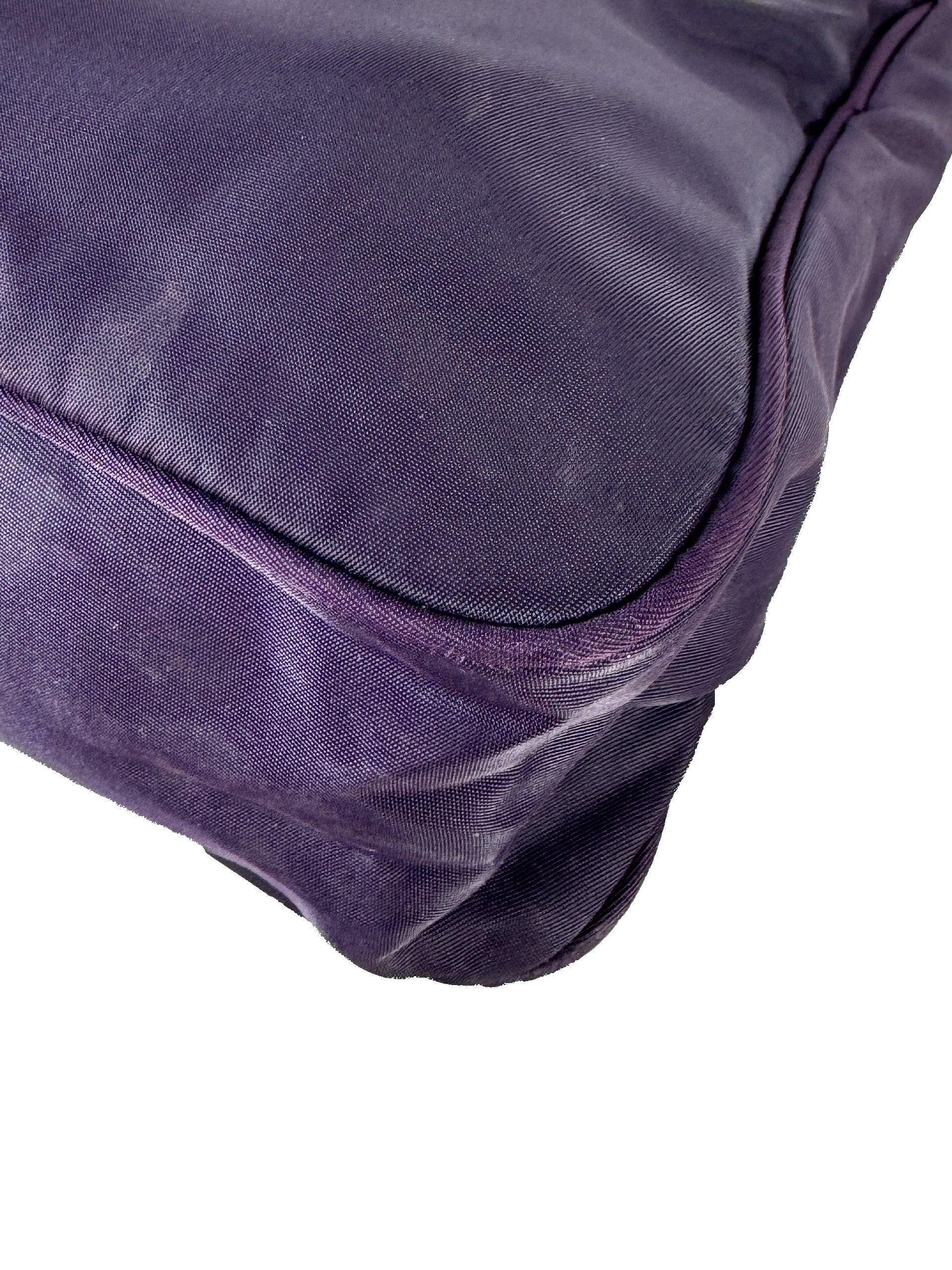 Prada purple nlyon vintage shoulder bag 36