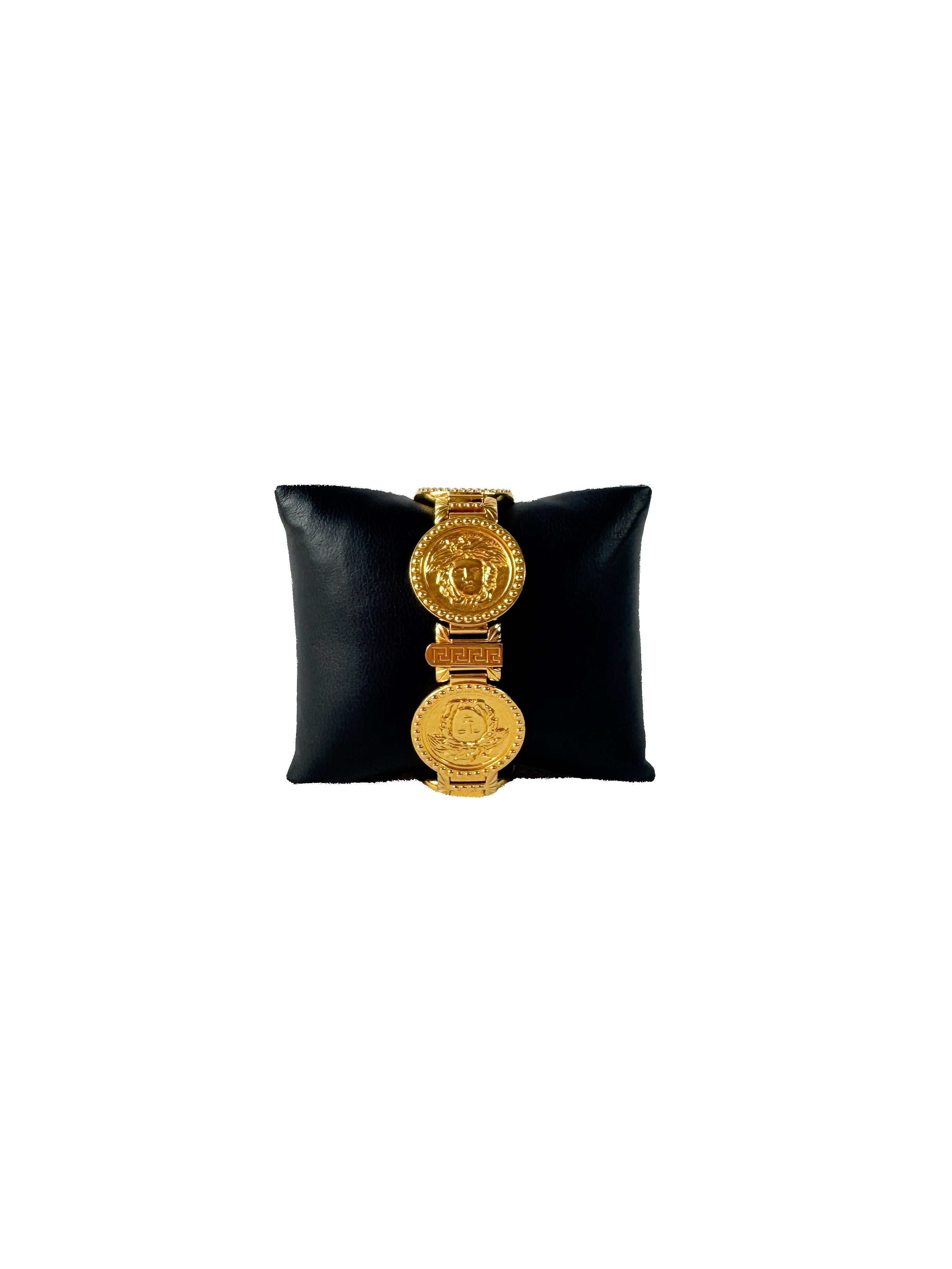 Gianni Versace vintage medusa head coin watch 10163