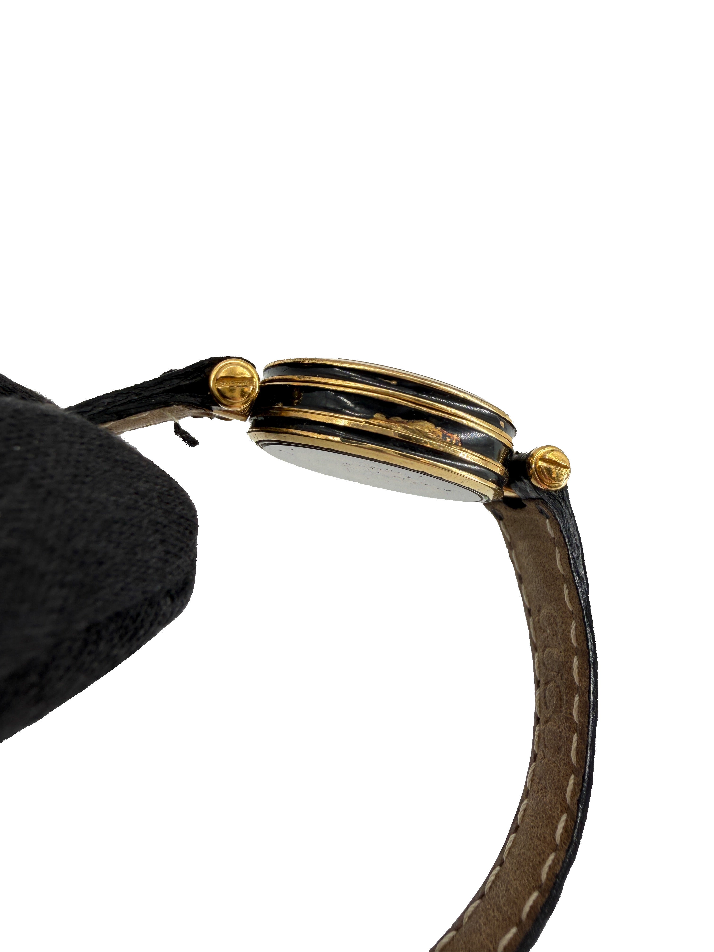 Gucci black/gold embossed leather vintage watch 2000L