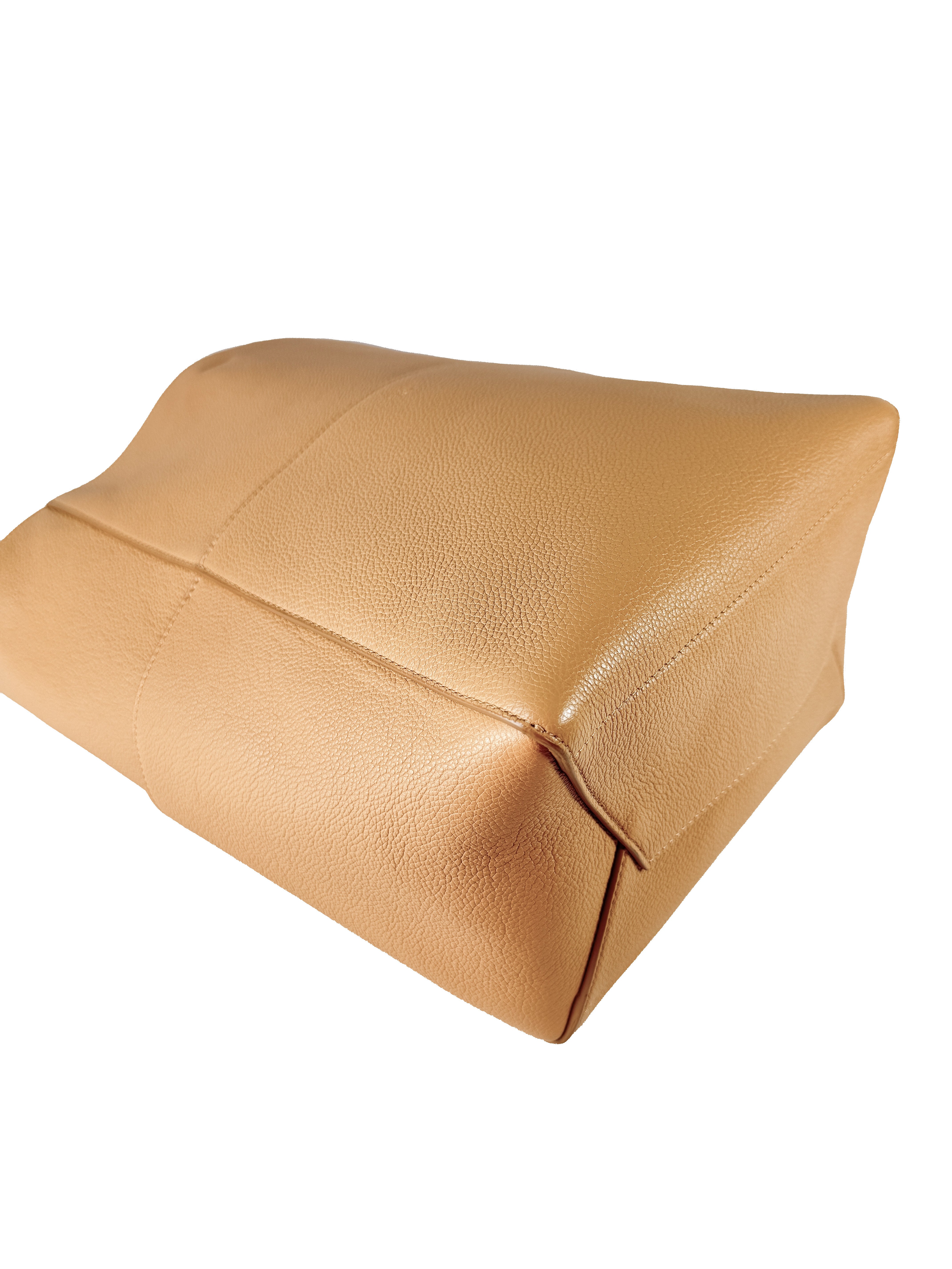 Celine honey beige leather Sangle Seau large U-GM-0159