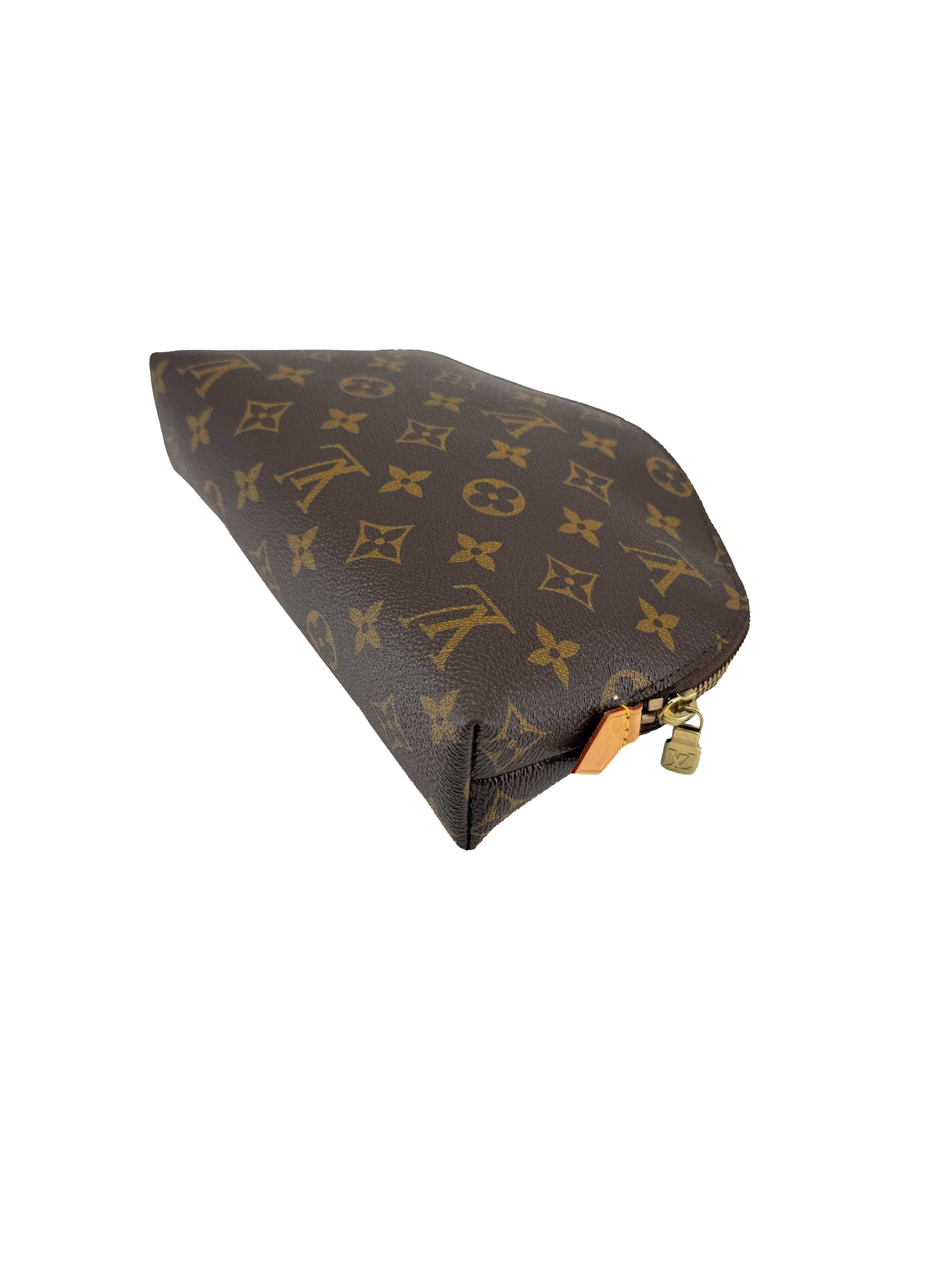 Louis Vuitton monogram cosmetic pouch GM CA0191