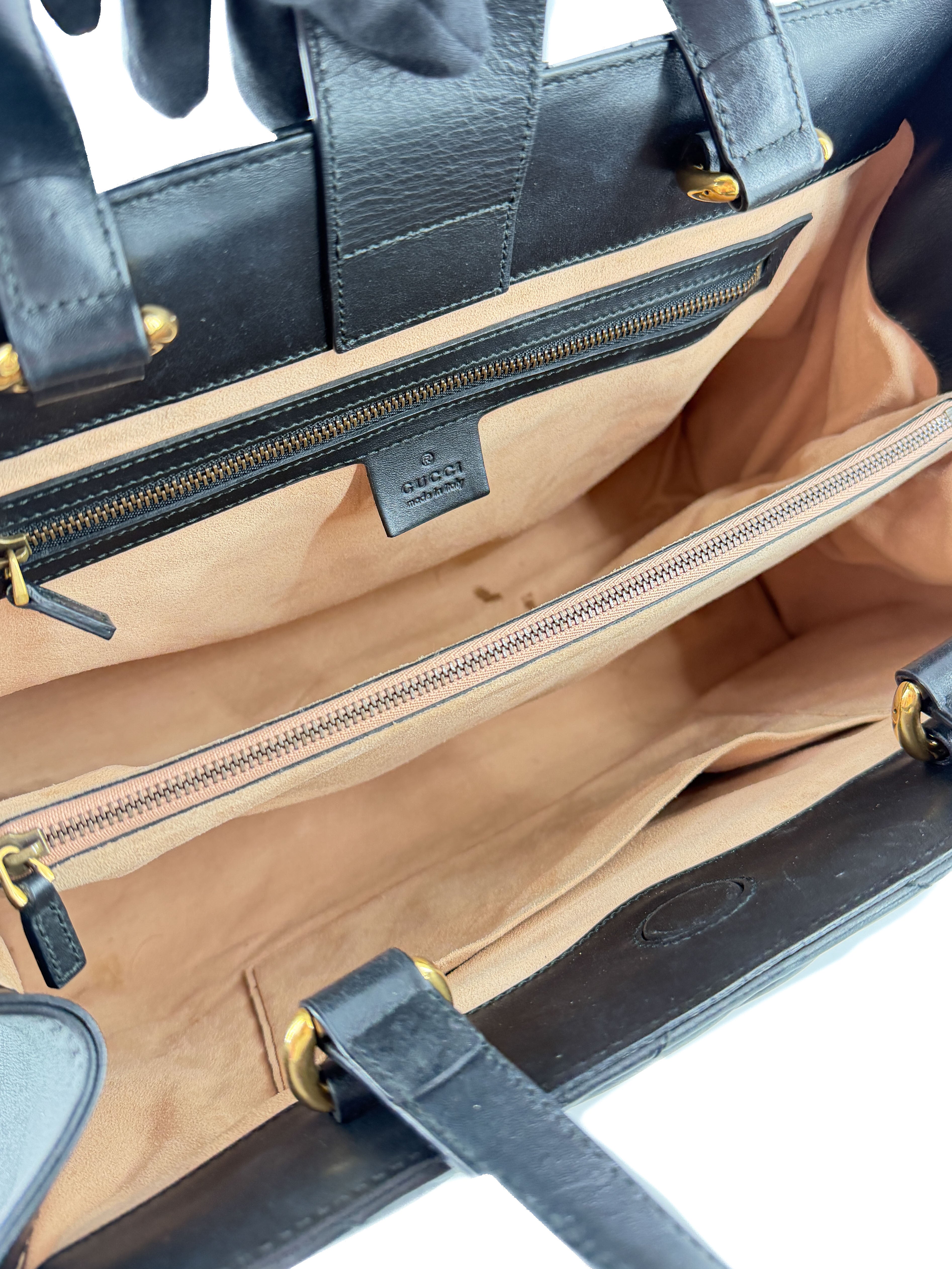 Gucci GG Marmont Tote Matelasse Leather Medium black 525040