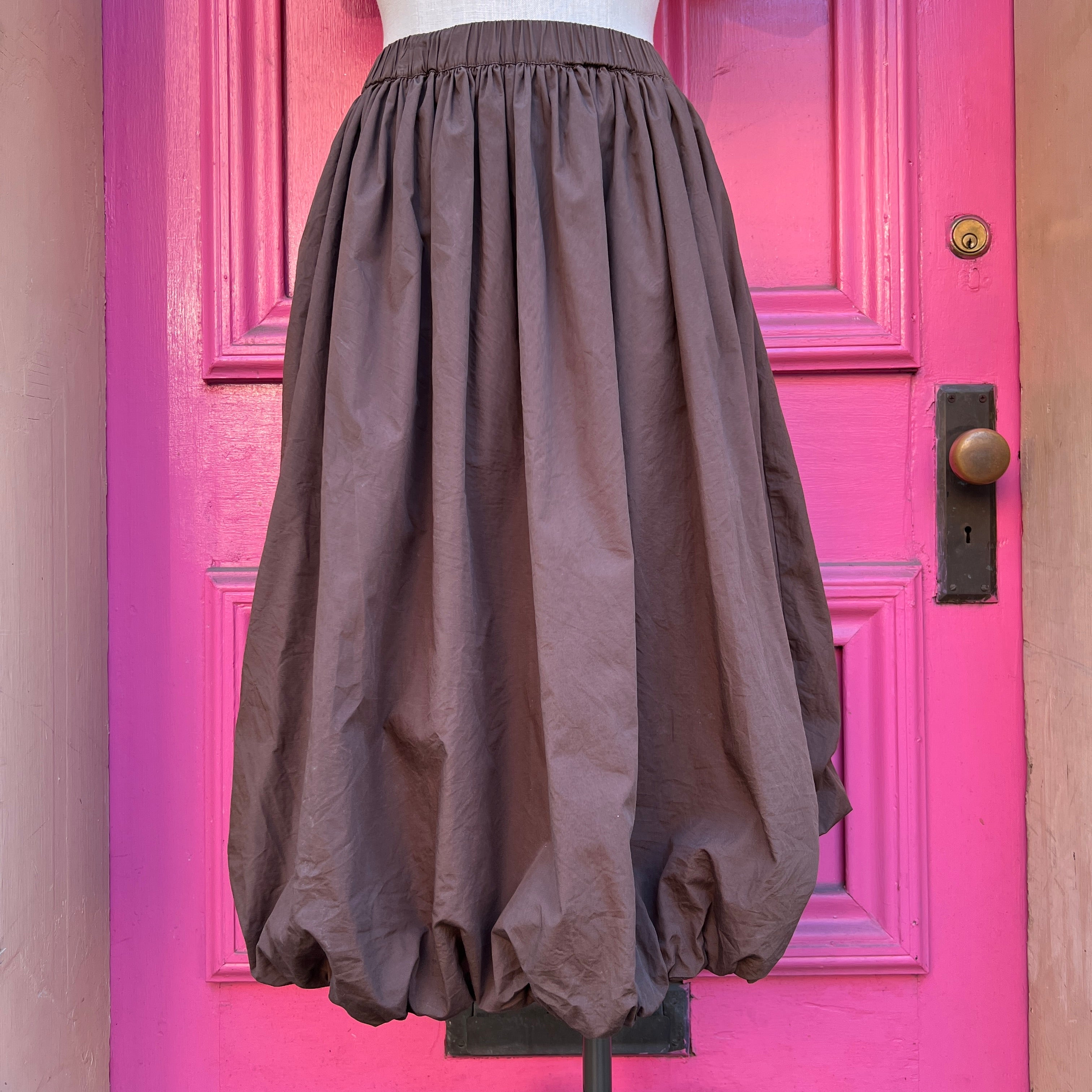 All:Row brown bubble skirt size S