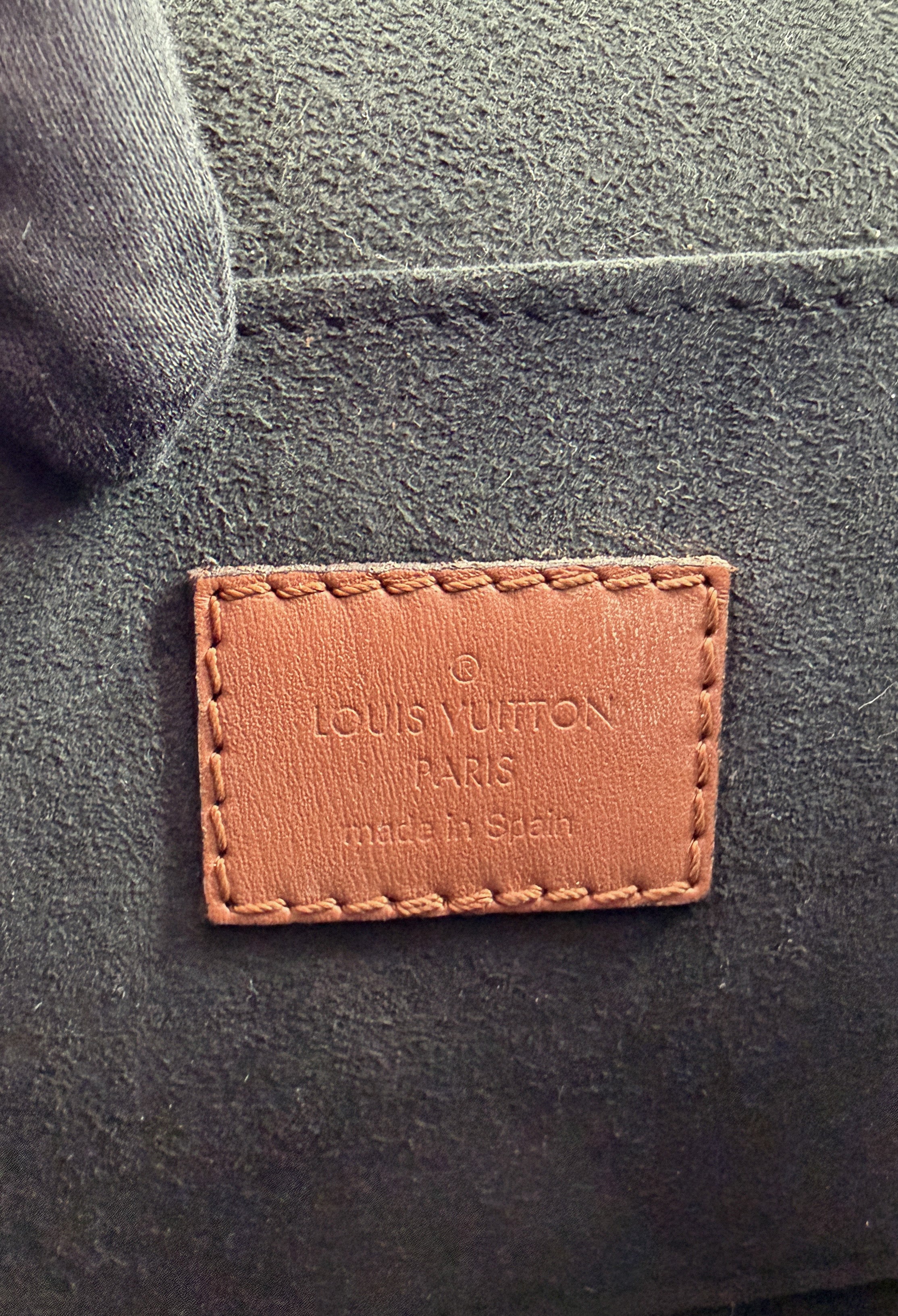 Louis Vuitton reverse monogram Dauphine MM NFC - My Girlfriend's Wardrobe LLC