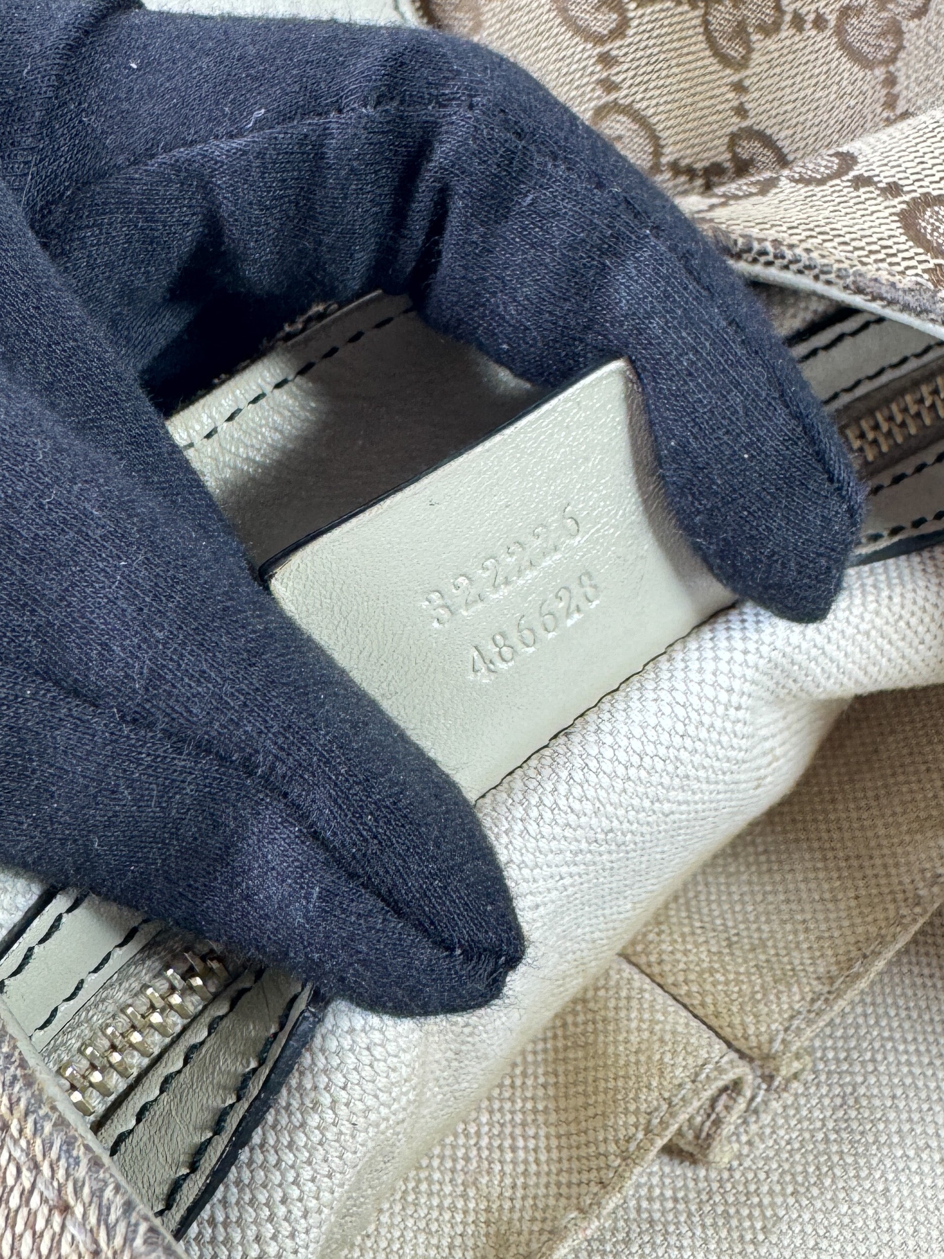 Gucci medium Emily GG hobo bag 322226 486623