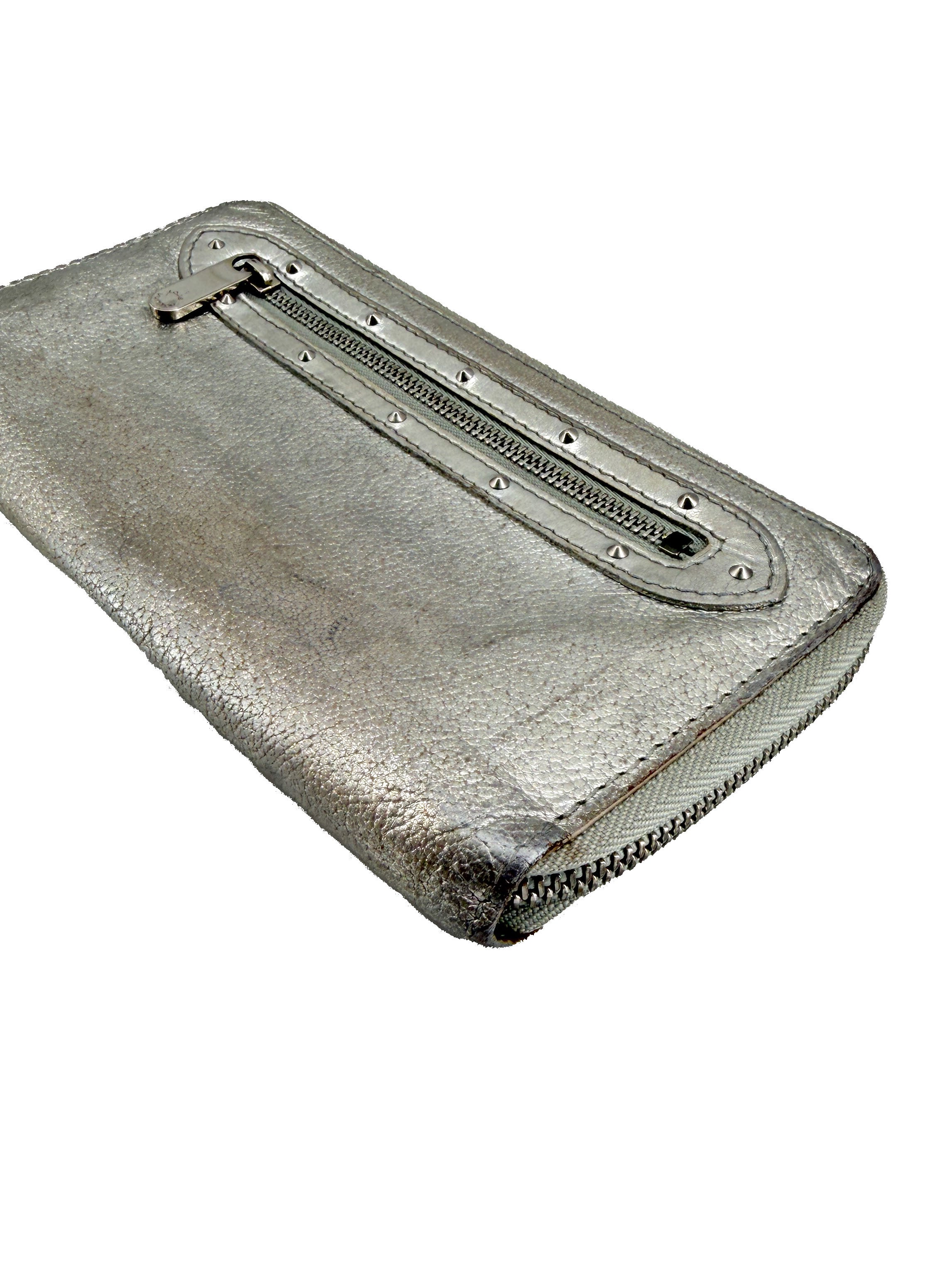 Louis Vuitton silver zippy Suhali wallet CA4087