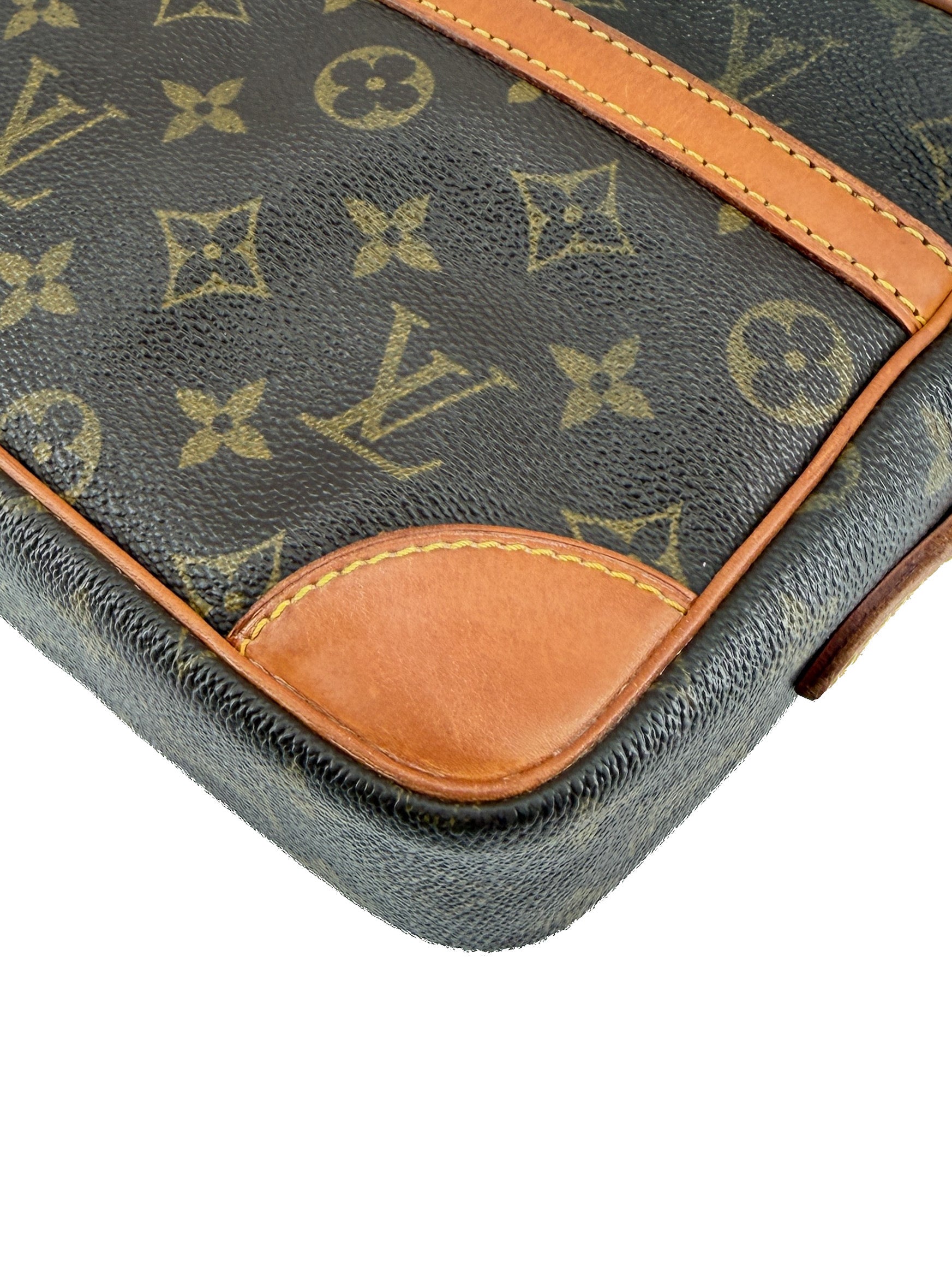 Louis Vuitton monogram Trocadero 24 BA0975