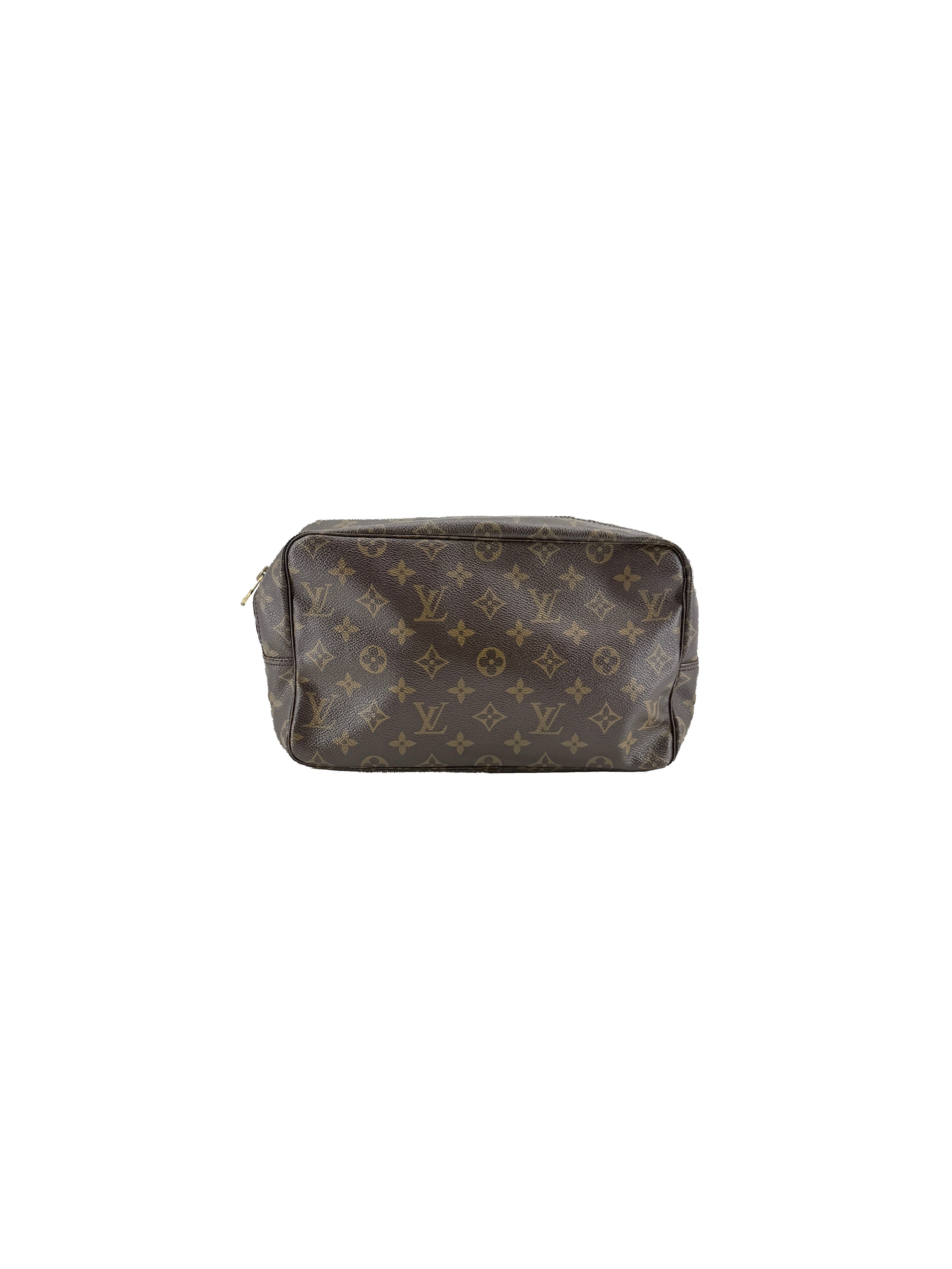 Louis Vuitton monogram Trousse Toilette 28