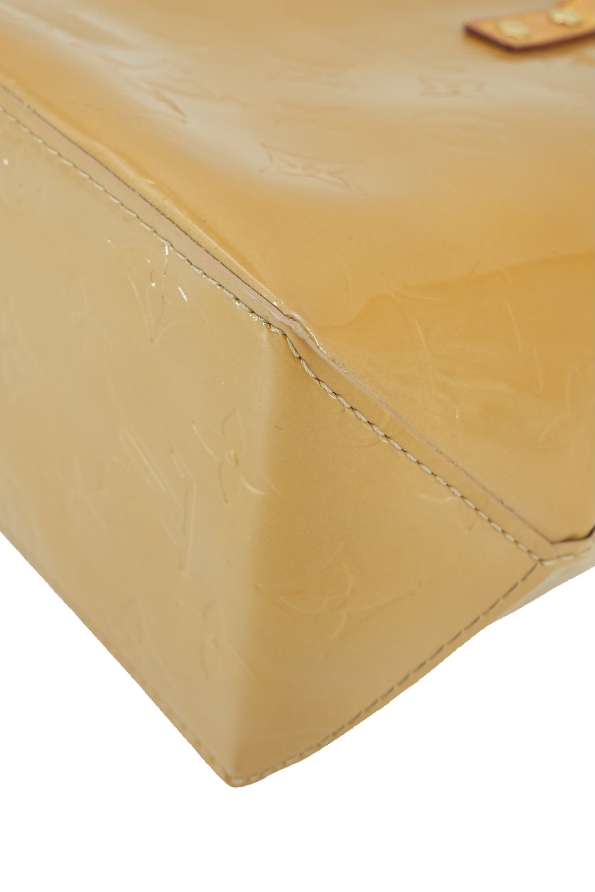 Louis Vuitton vernis gold Reade PM MI0016