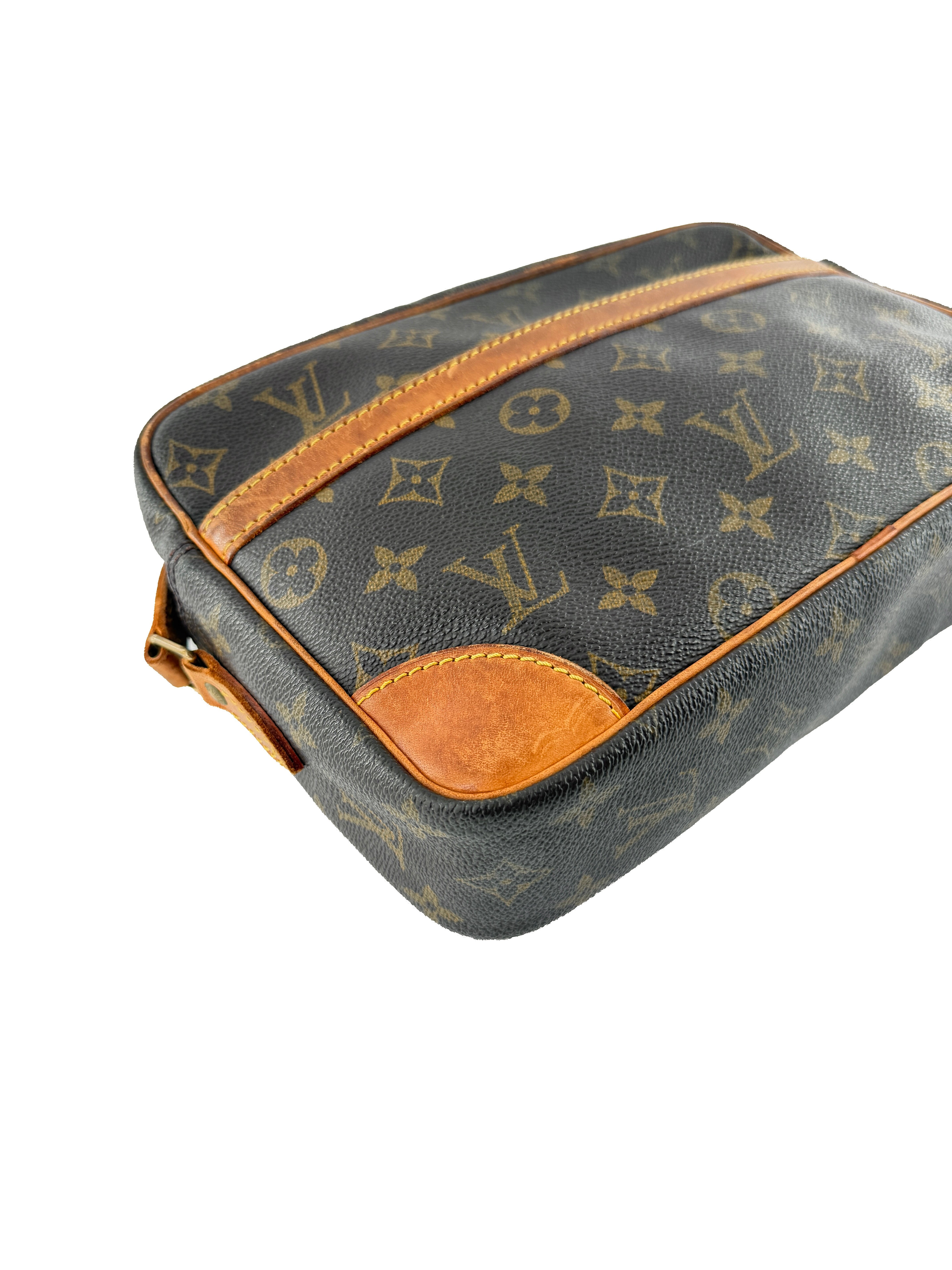 Louis Vuitton monogram Trocadero 24 vintage BA0975