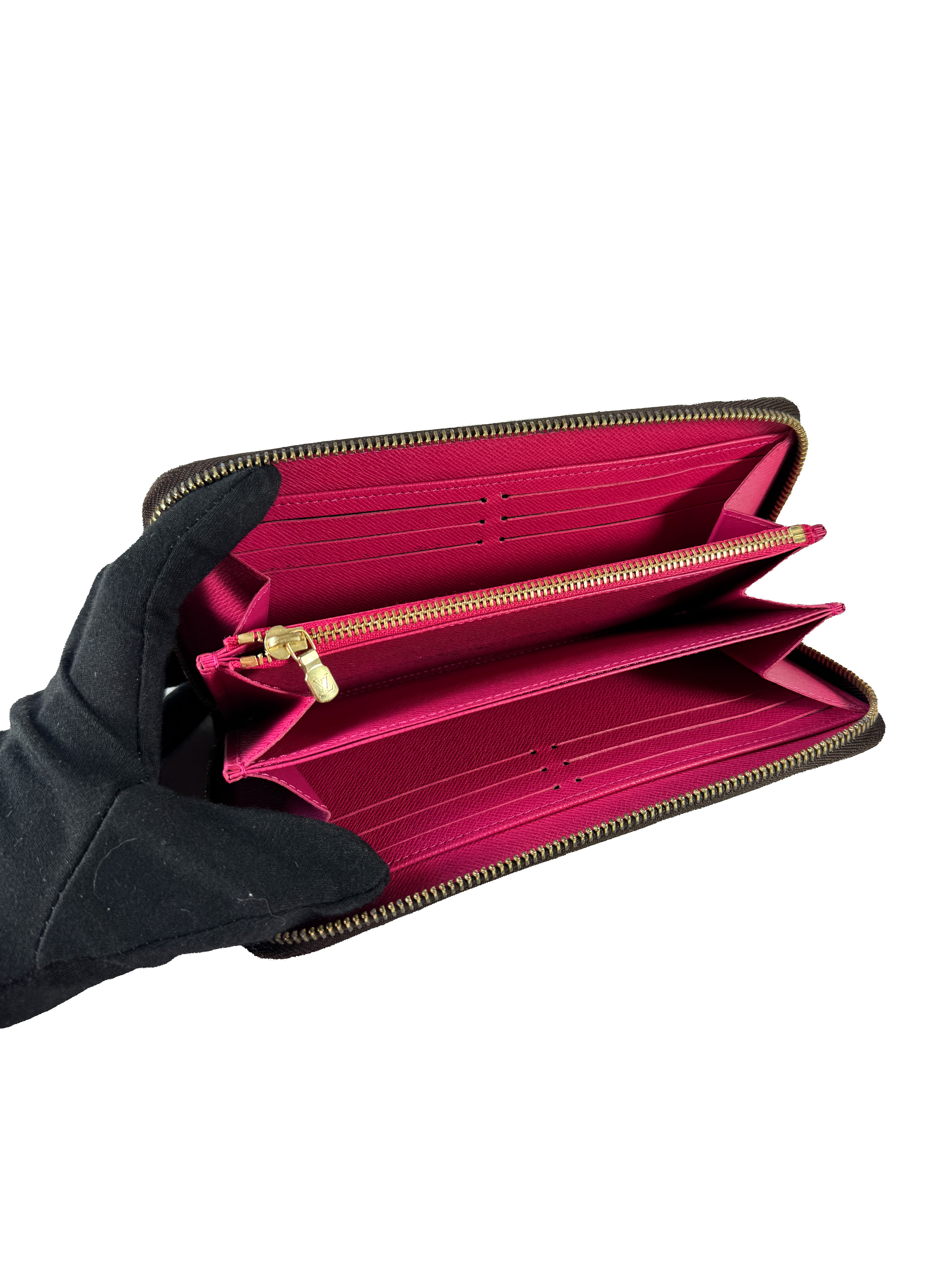 Louis Vuitton Monogram 2020 Christmas Animation Zippy Wallet Pivoine CA3200