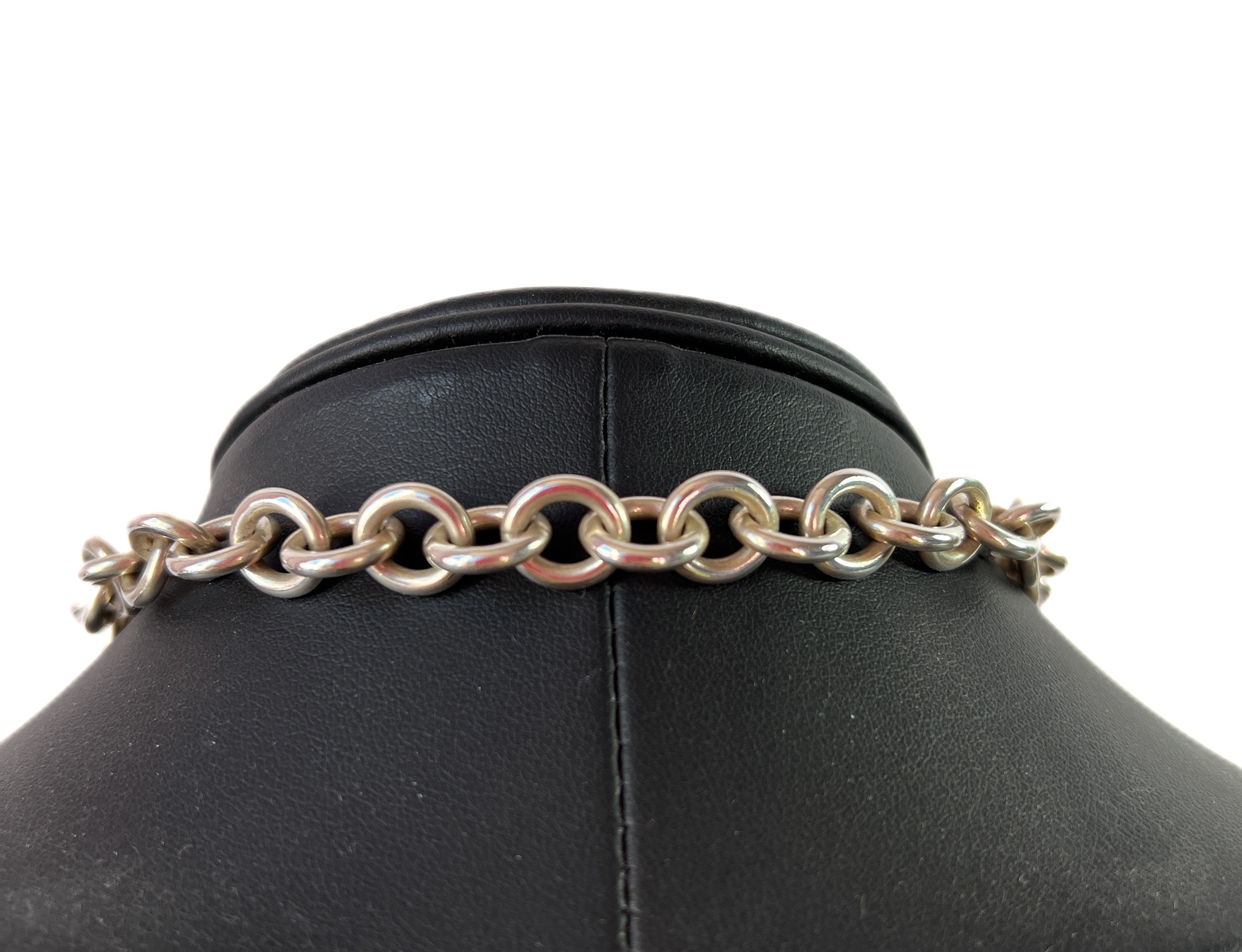 Tiffany & Co return to toggle necklace