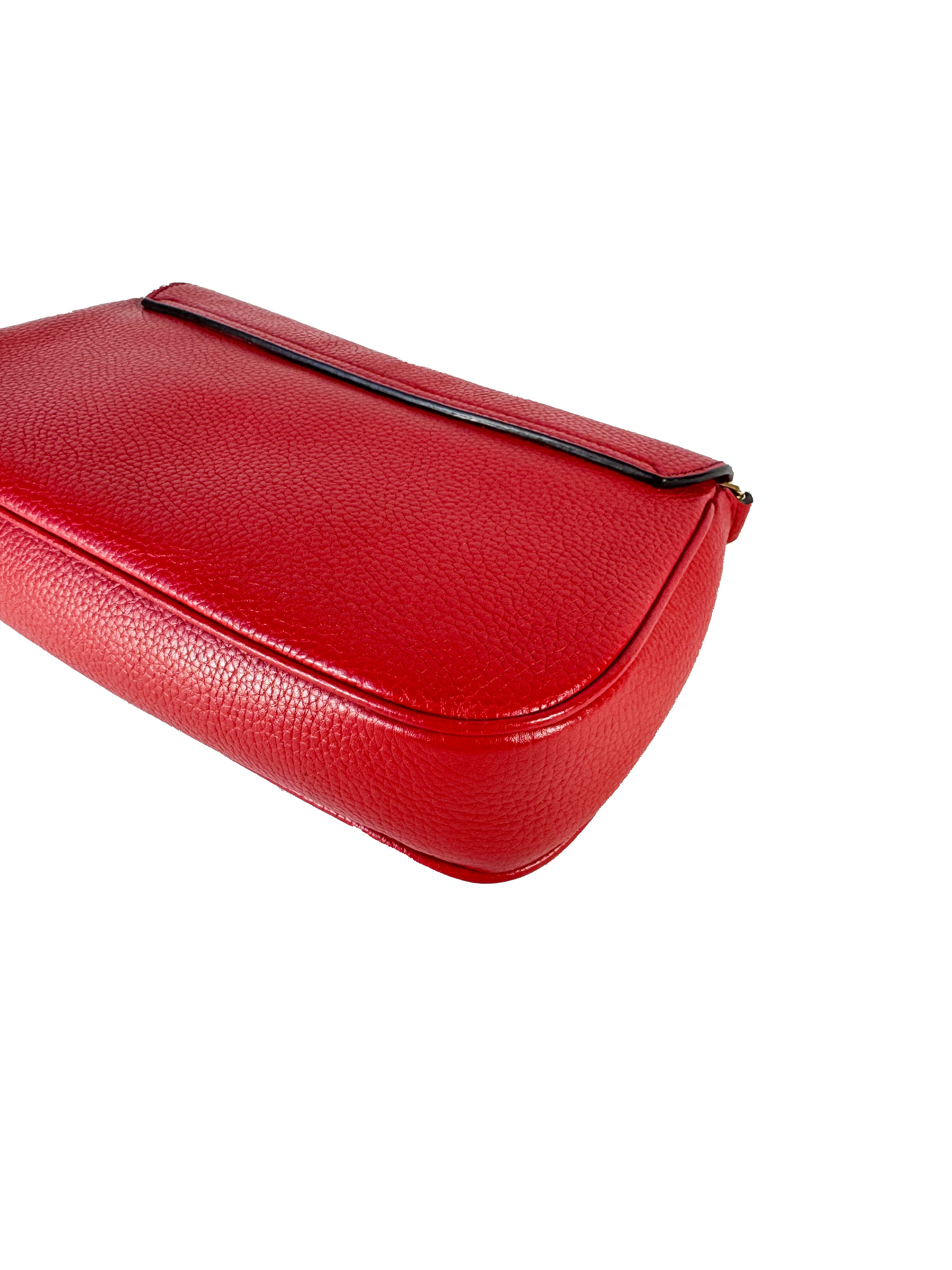 Gucci red leather Medium Soho Flap Crossbody 536224 213317