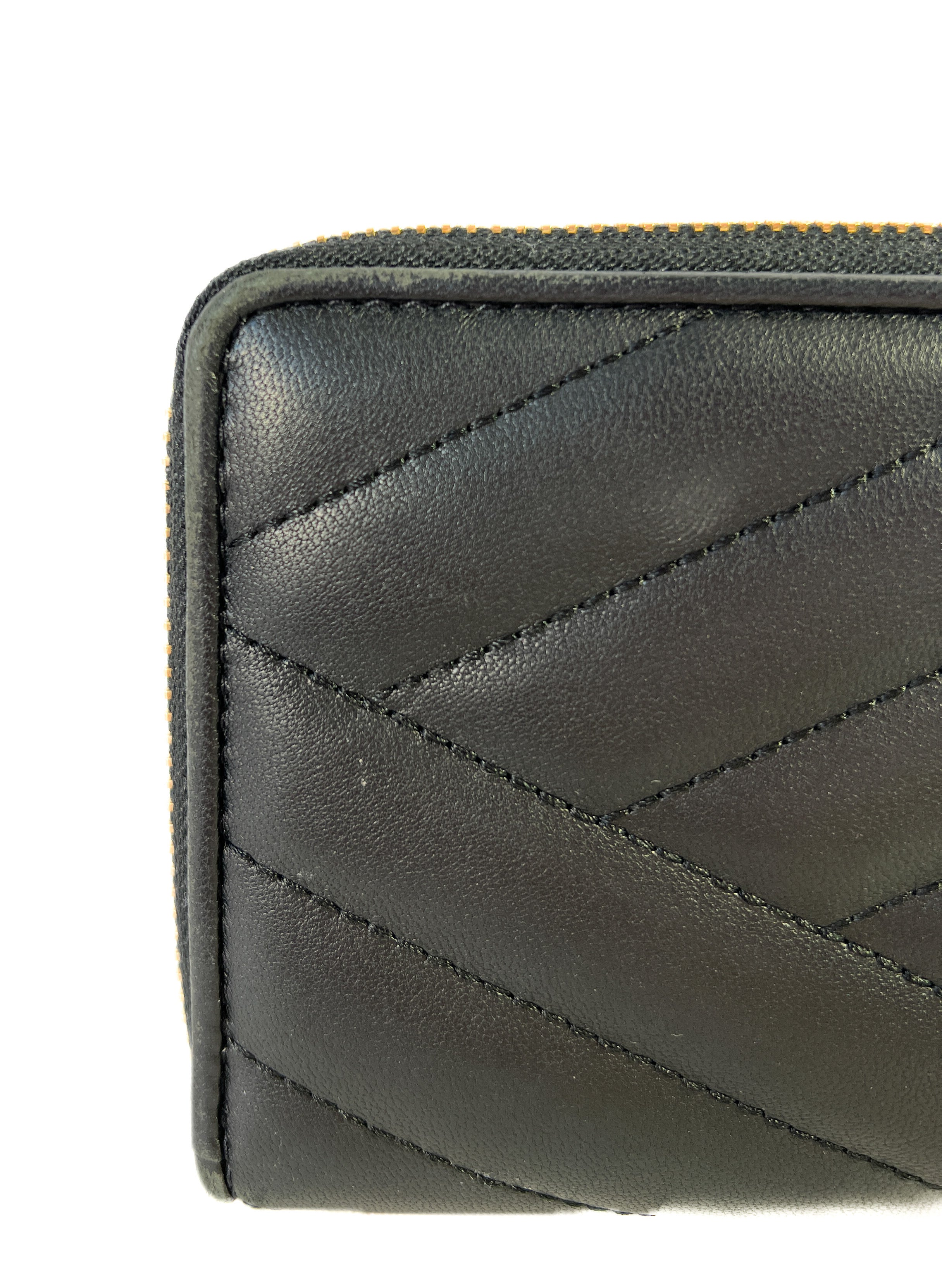 Tory Burch Kira quilted black leather zip around wallet