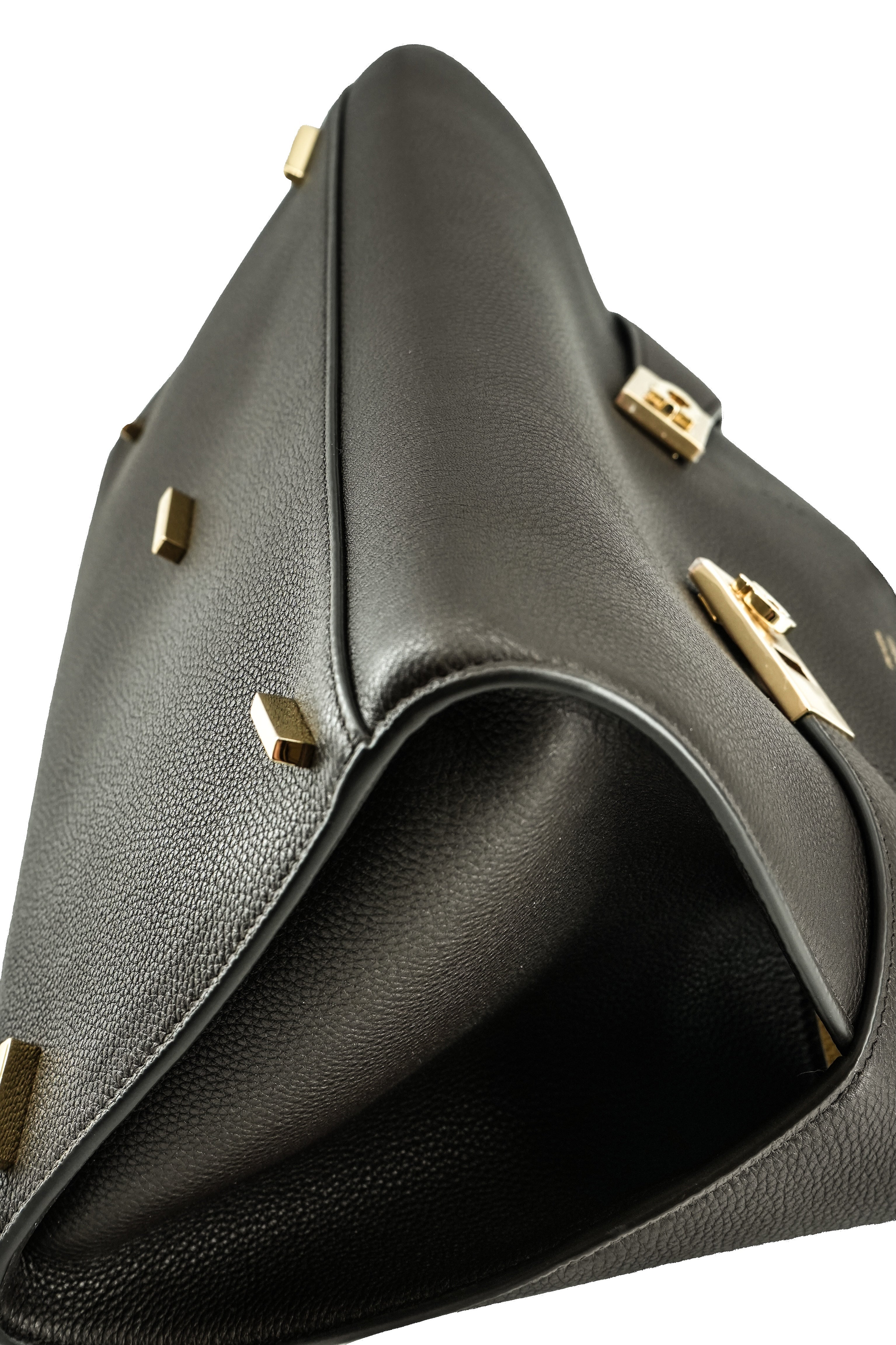 Salvatore Ferragamo calfskin medium Hug bag brown DY-5608