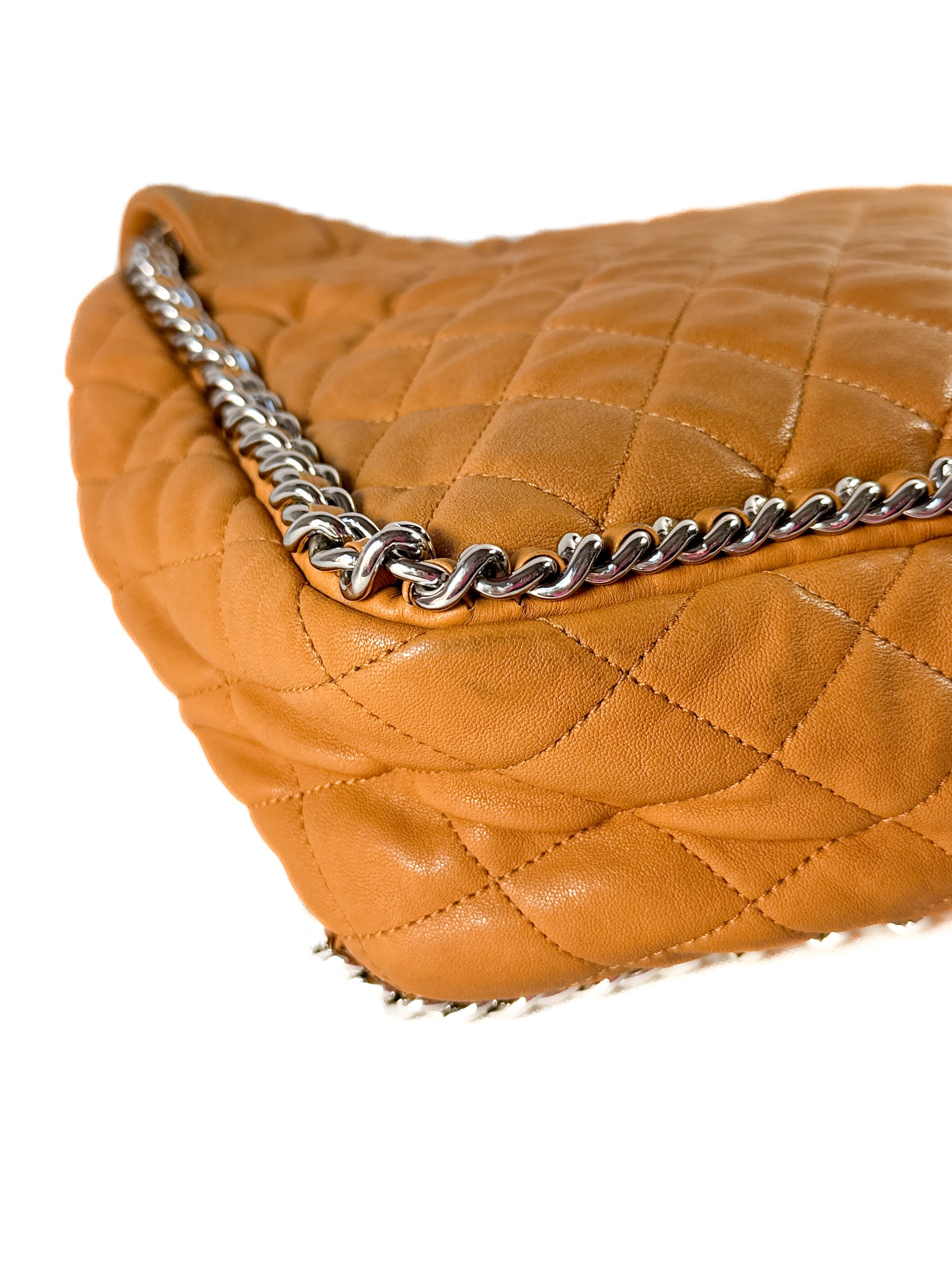Chanel brown quilted chain around maxi flap shoulder bag 17236173