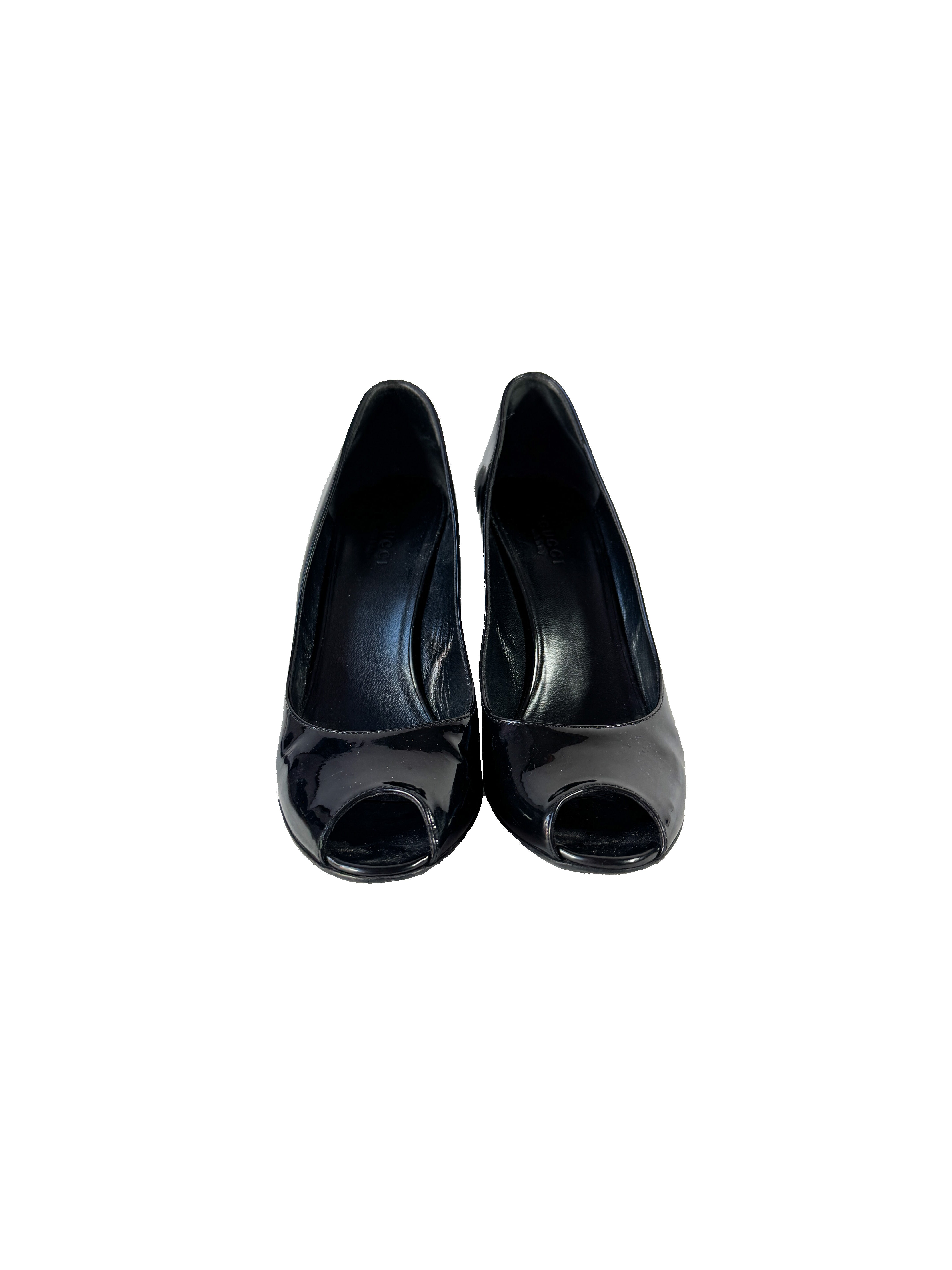 Gucci black patent leather peep toe pumps size 7.5
