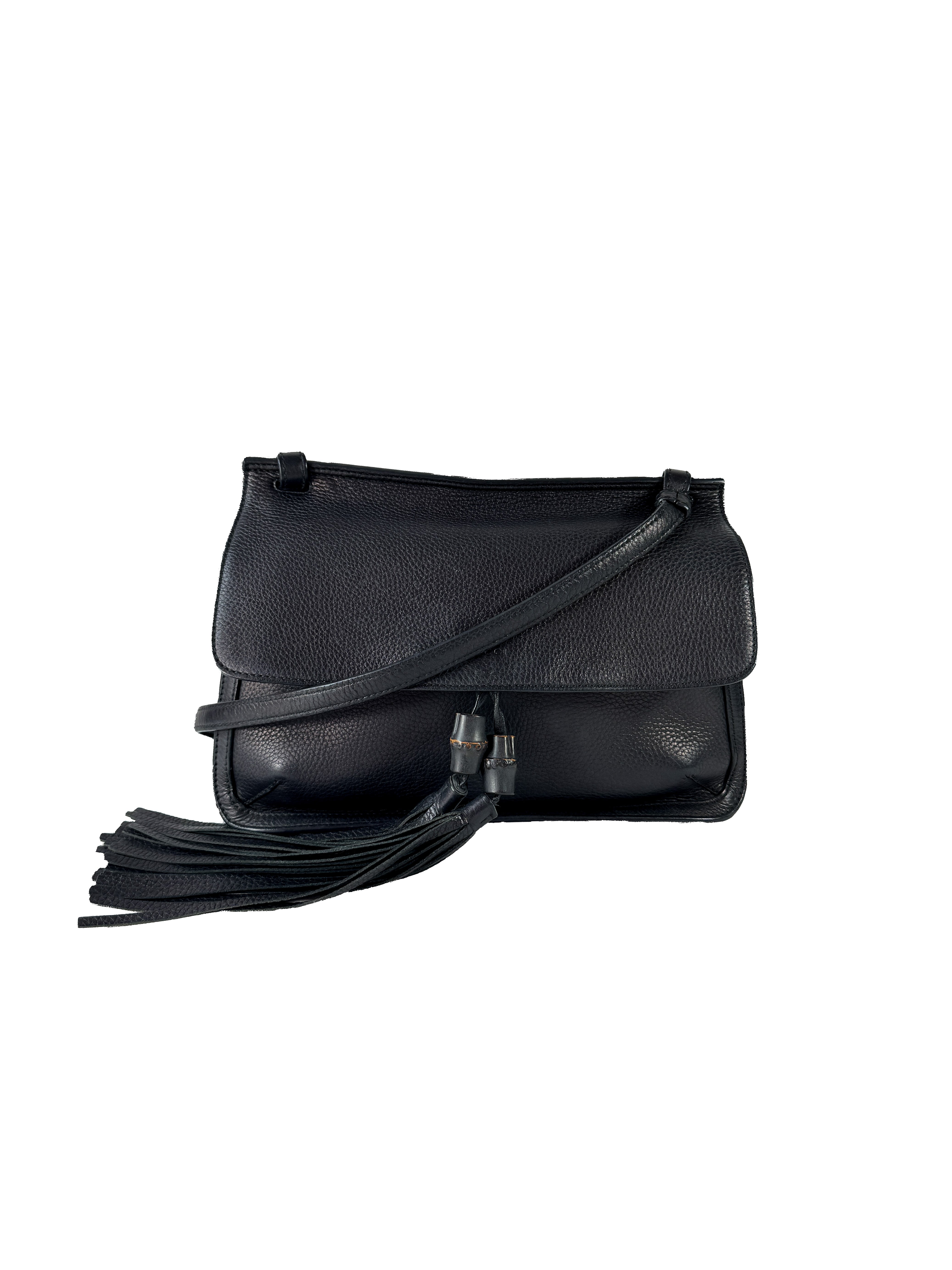 Gucci black leather bamboo daily tassel flap bag 370826520981