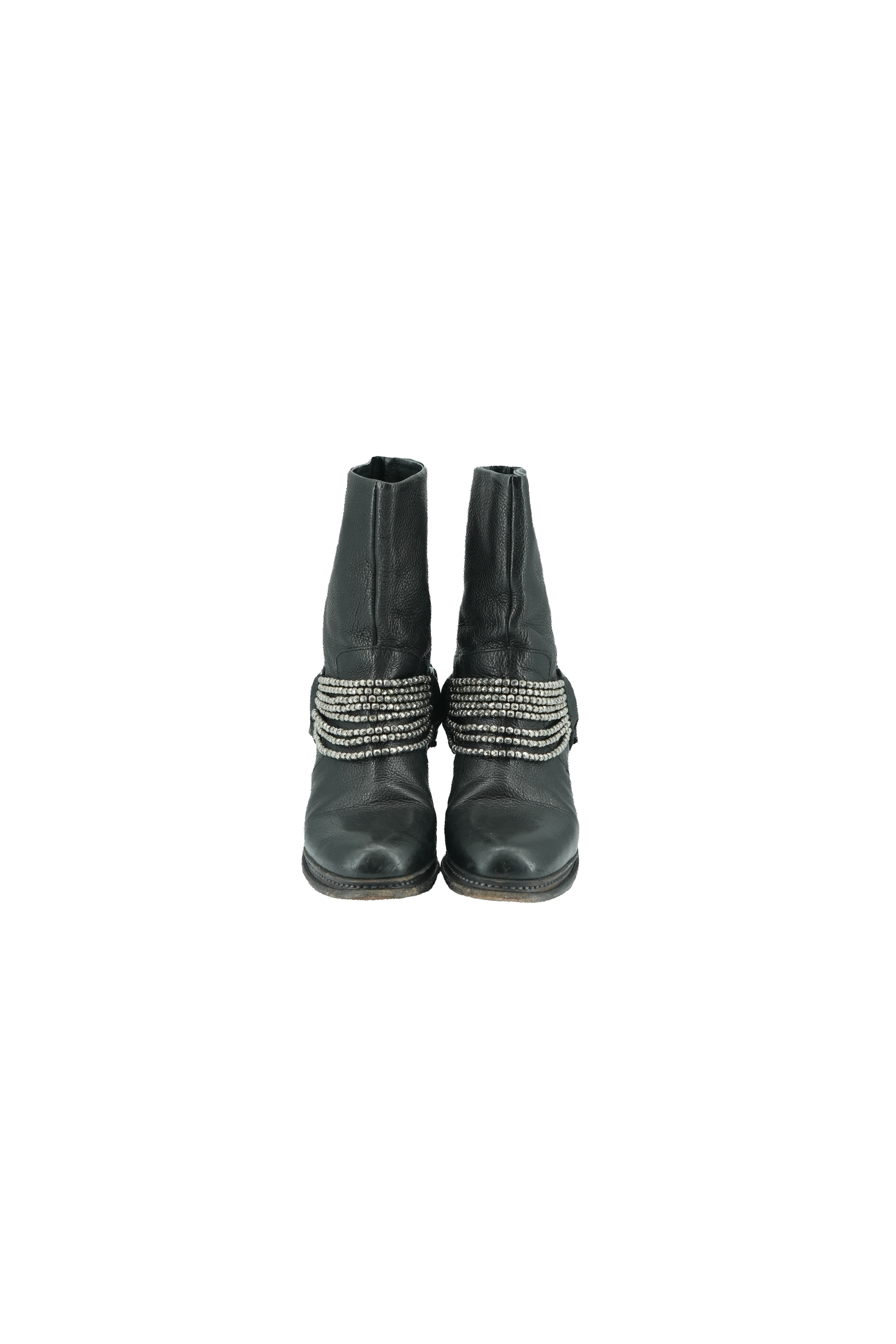 Vera Wang leather beaded accents moto boots size 7