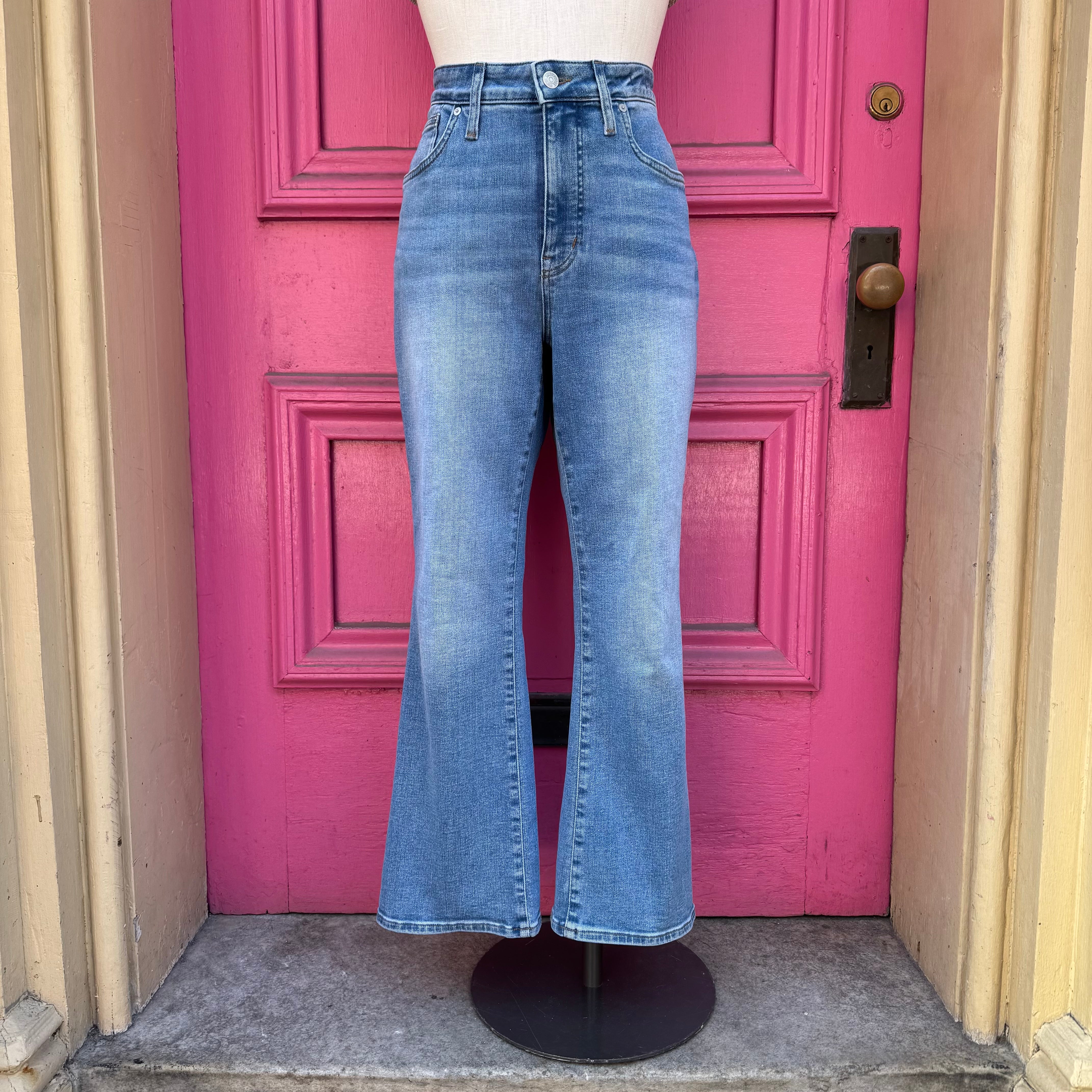 Madewell mid rise kick out jeans size 12