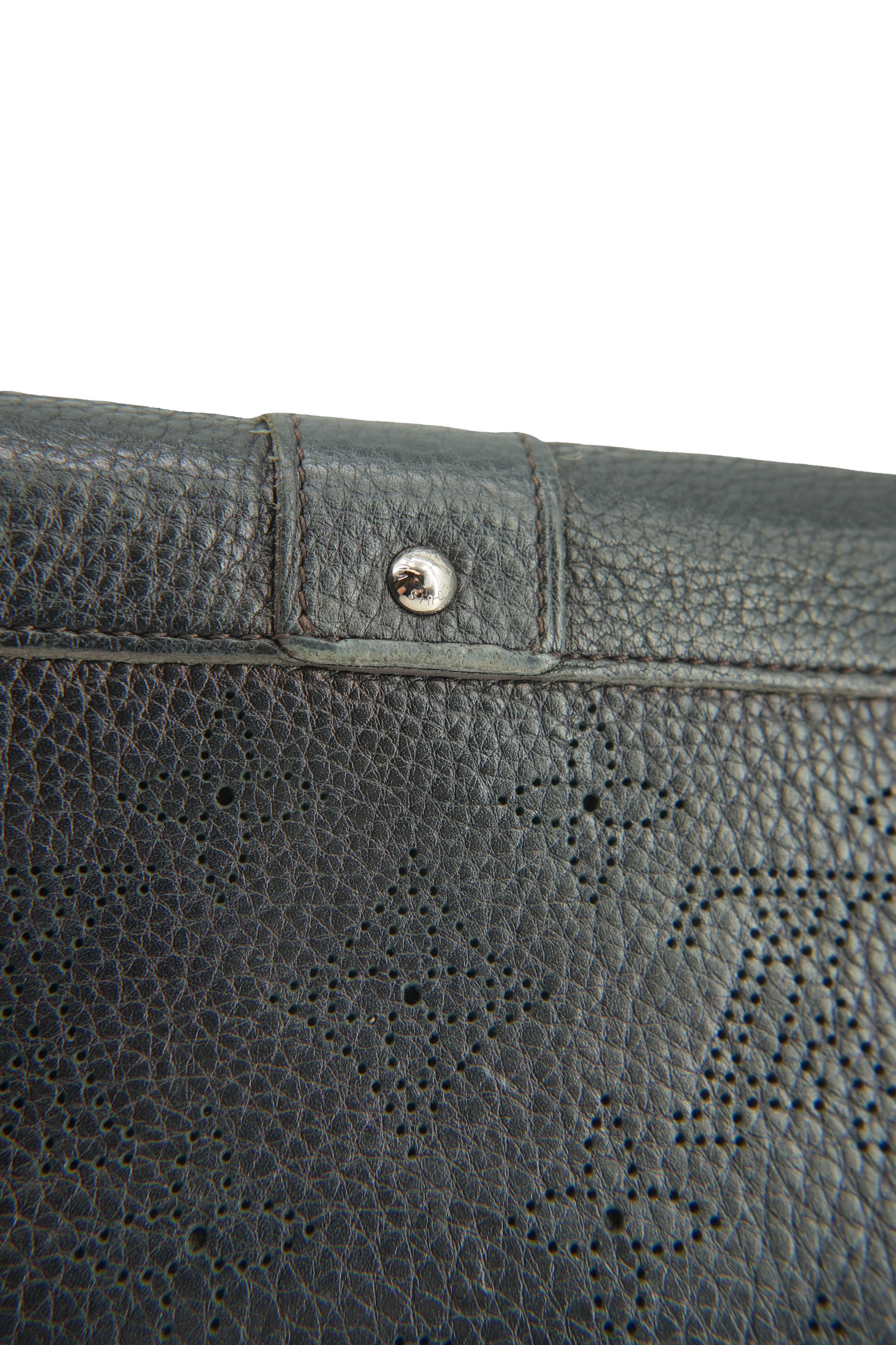 Louis Vuitton black Mahina Amelia wallet TN4164