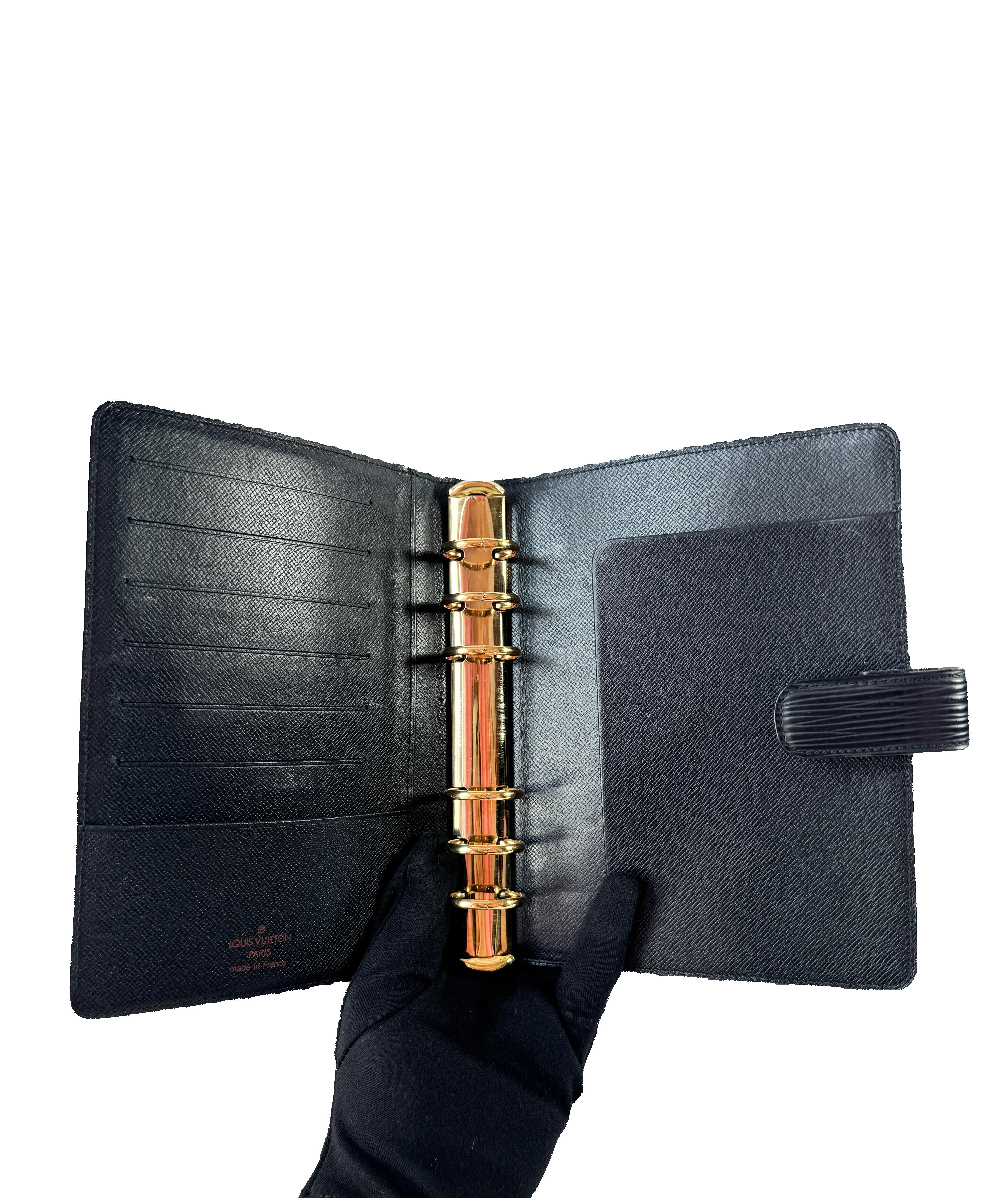 Louis Vuitton black epi agenda MM SP0968