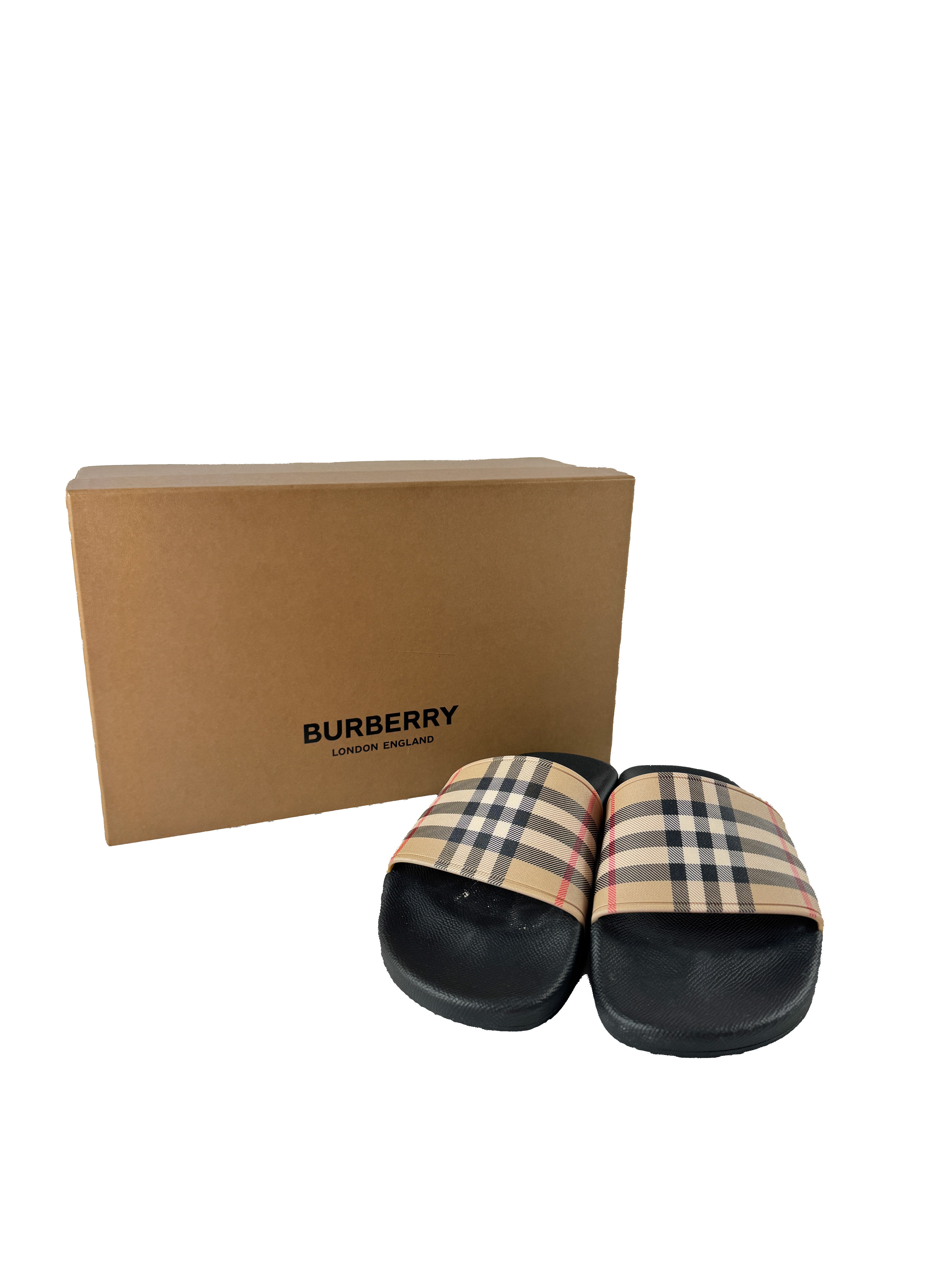 Burberry furley plaid slides size 38 BOX