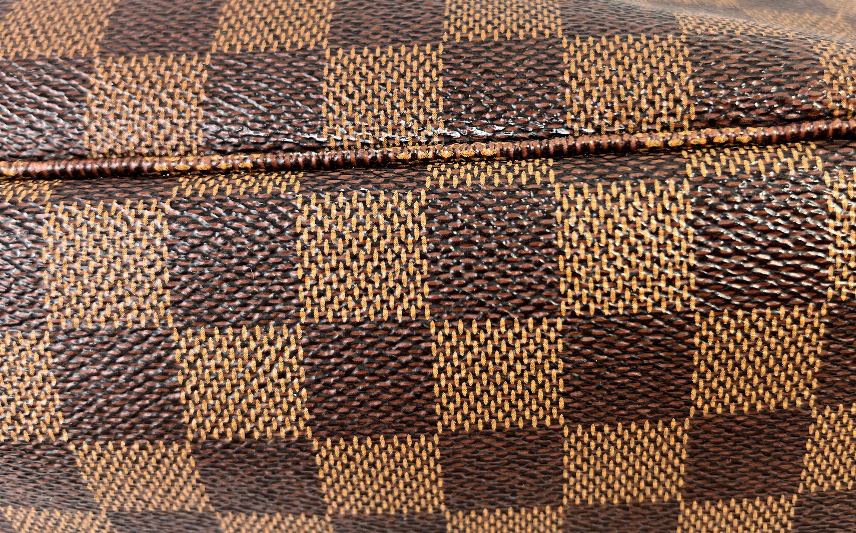 Louis Vuitton damier ebene neverfull MM light pink interior