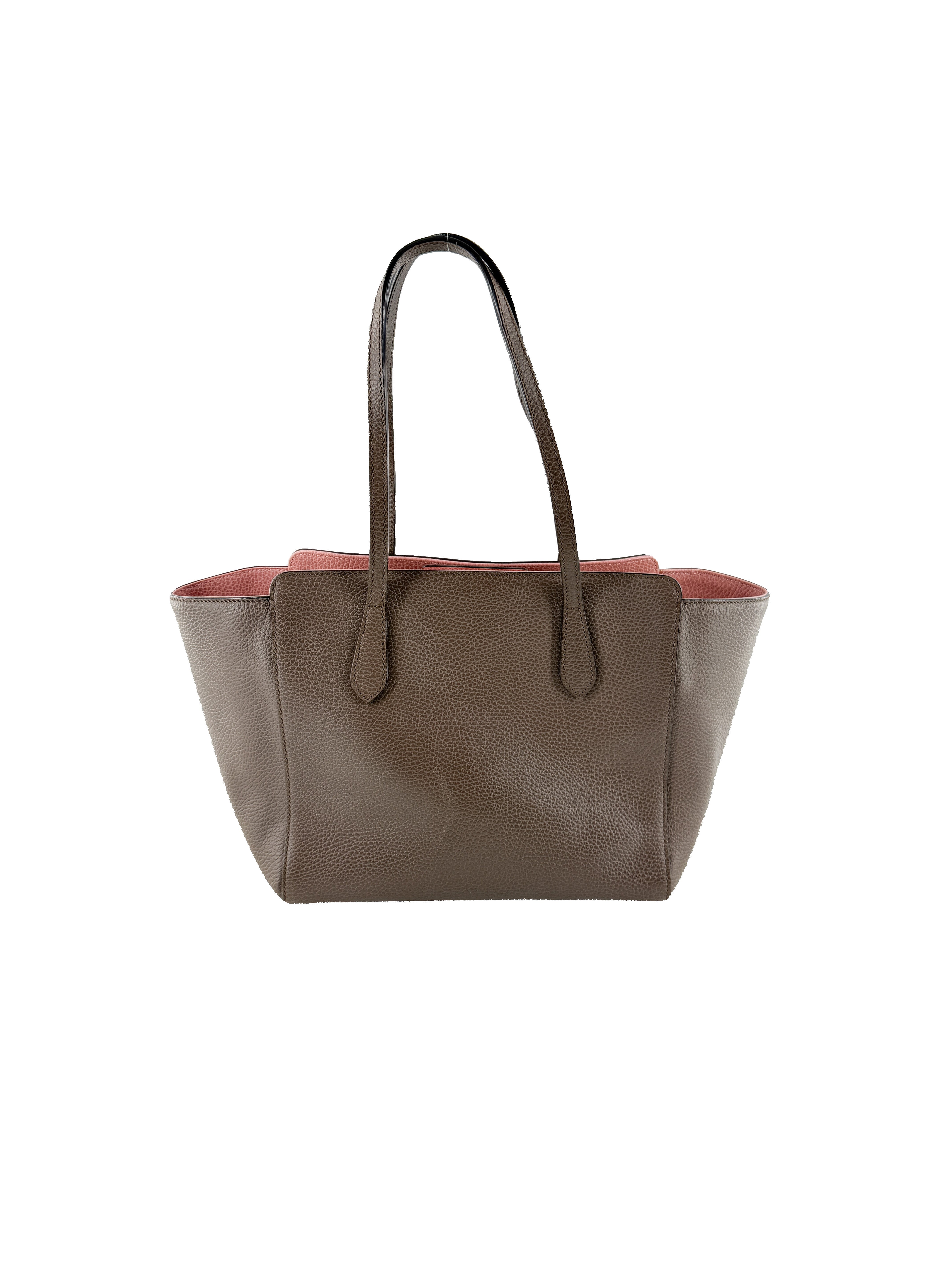 Gucci taupe leather swing tote 354408-525040