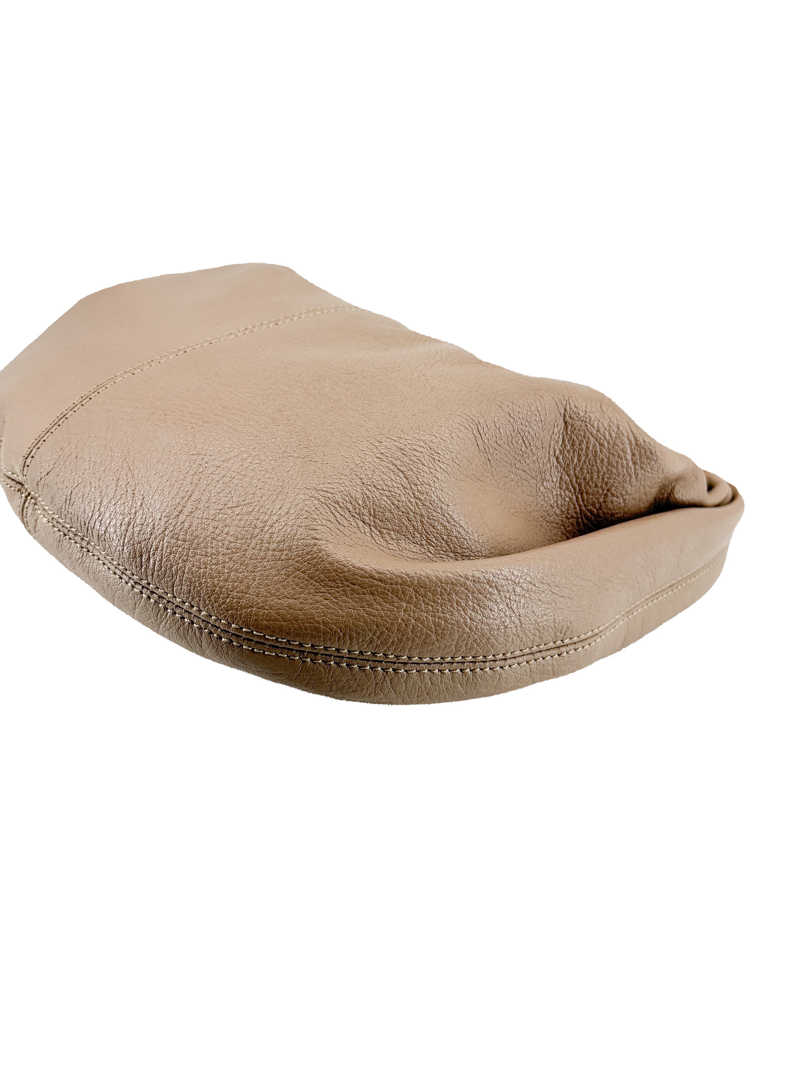 Chloé taupe leather small bracelet bag F0TNV8