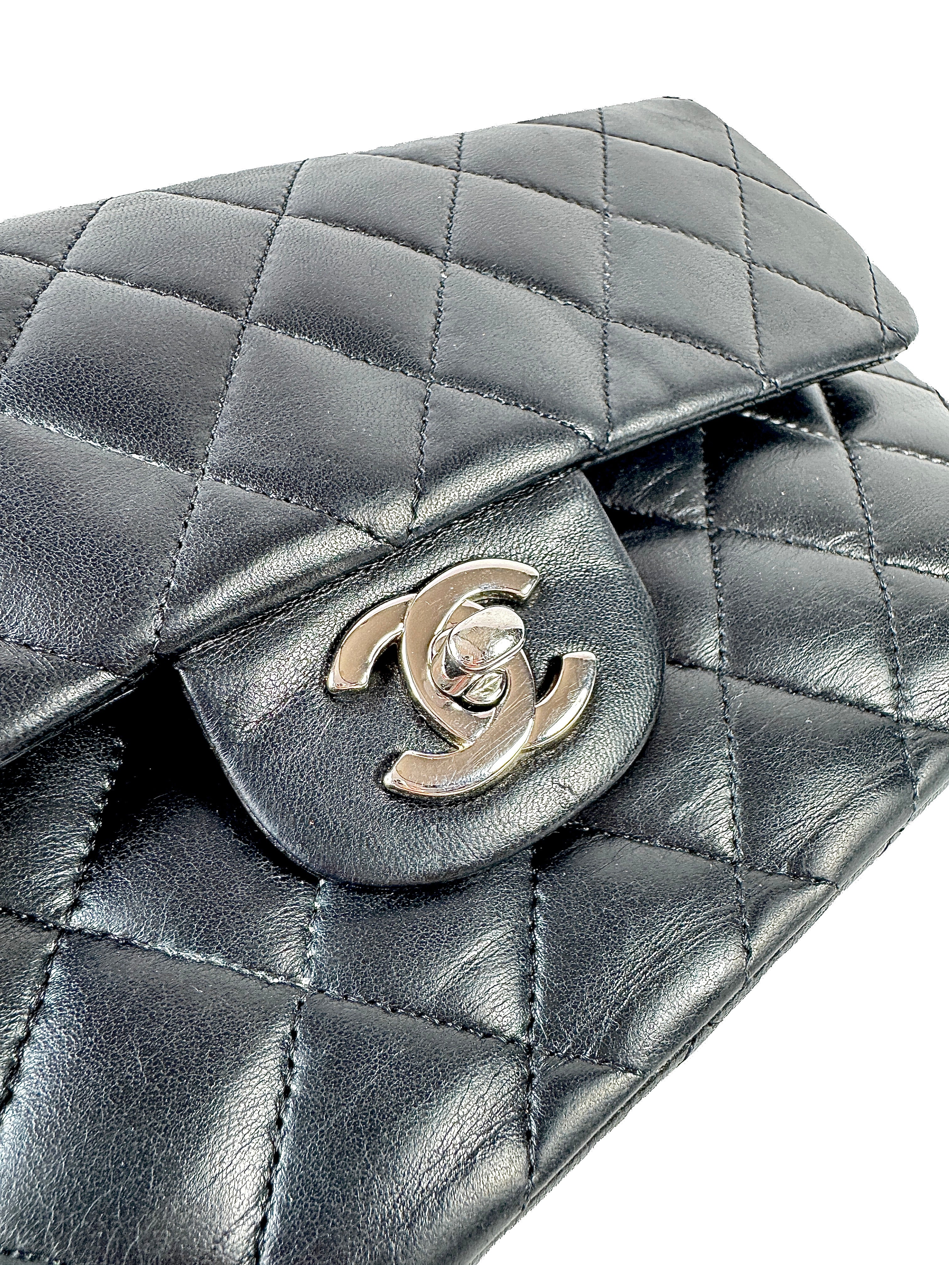 Chanel black classic small lambskin double flap 16299499