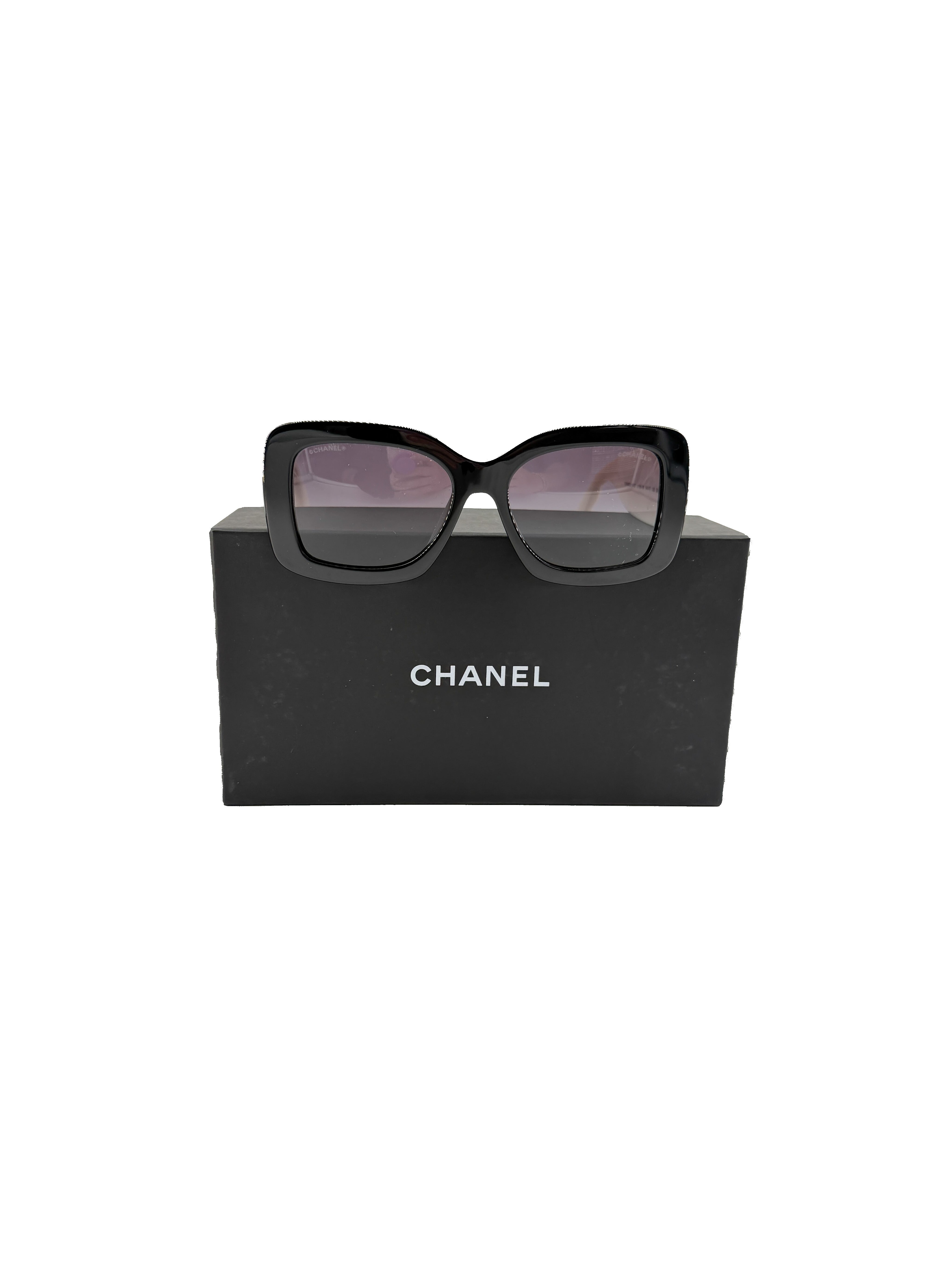 Chanel cream/black quilted CC sunglasses 5483 - My Girlfriend's Wardrobe LLC