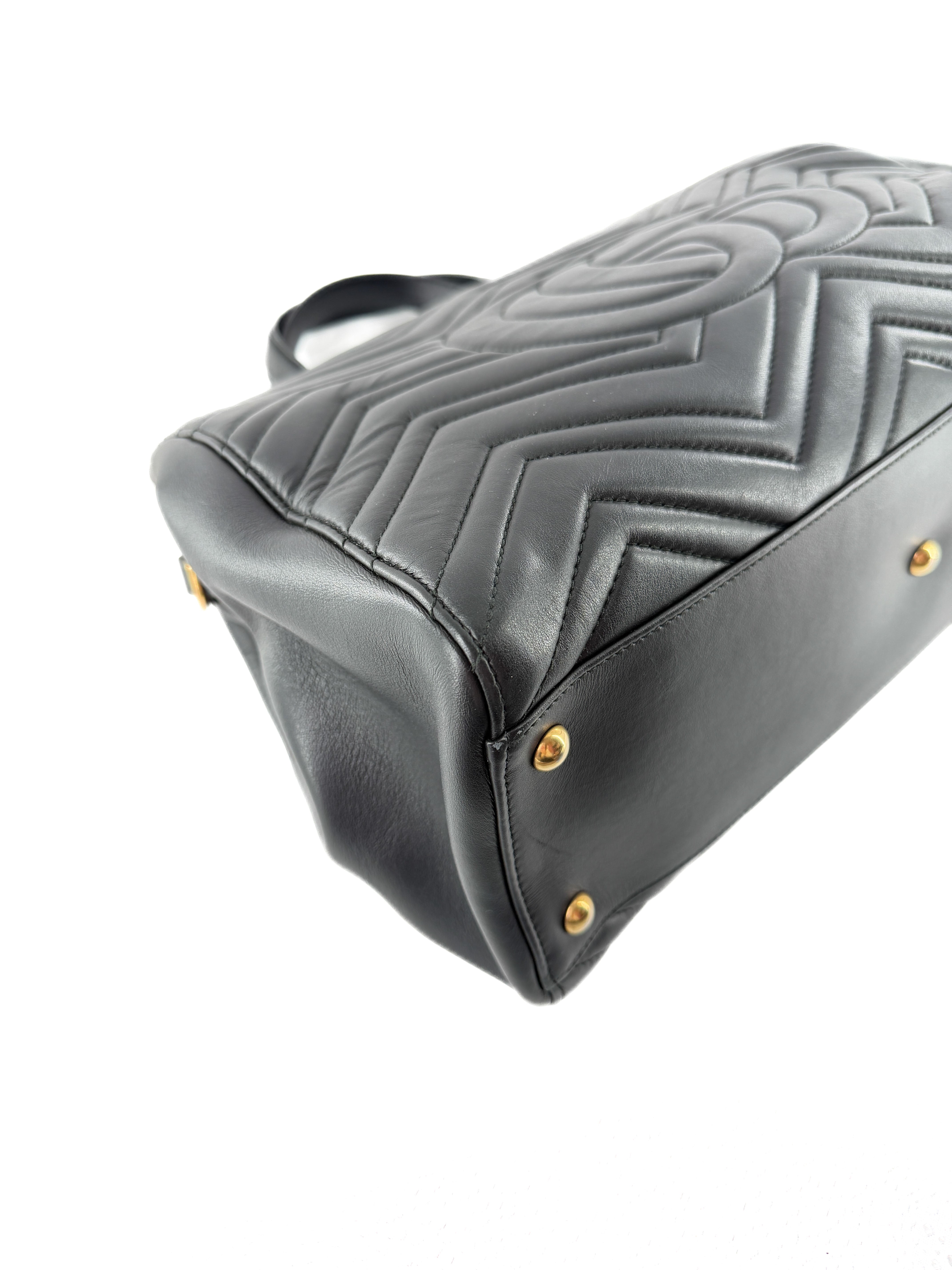 Gucci GG Marmont Tote Matelasse Leather Medium black 525040