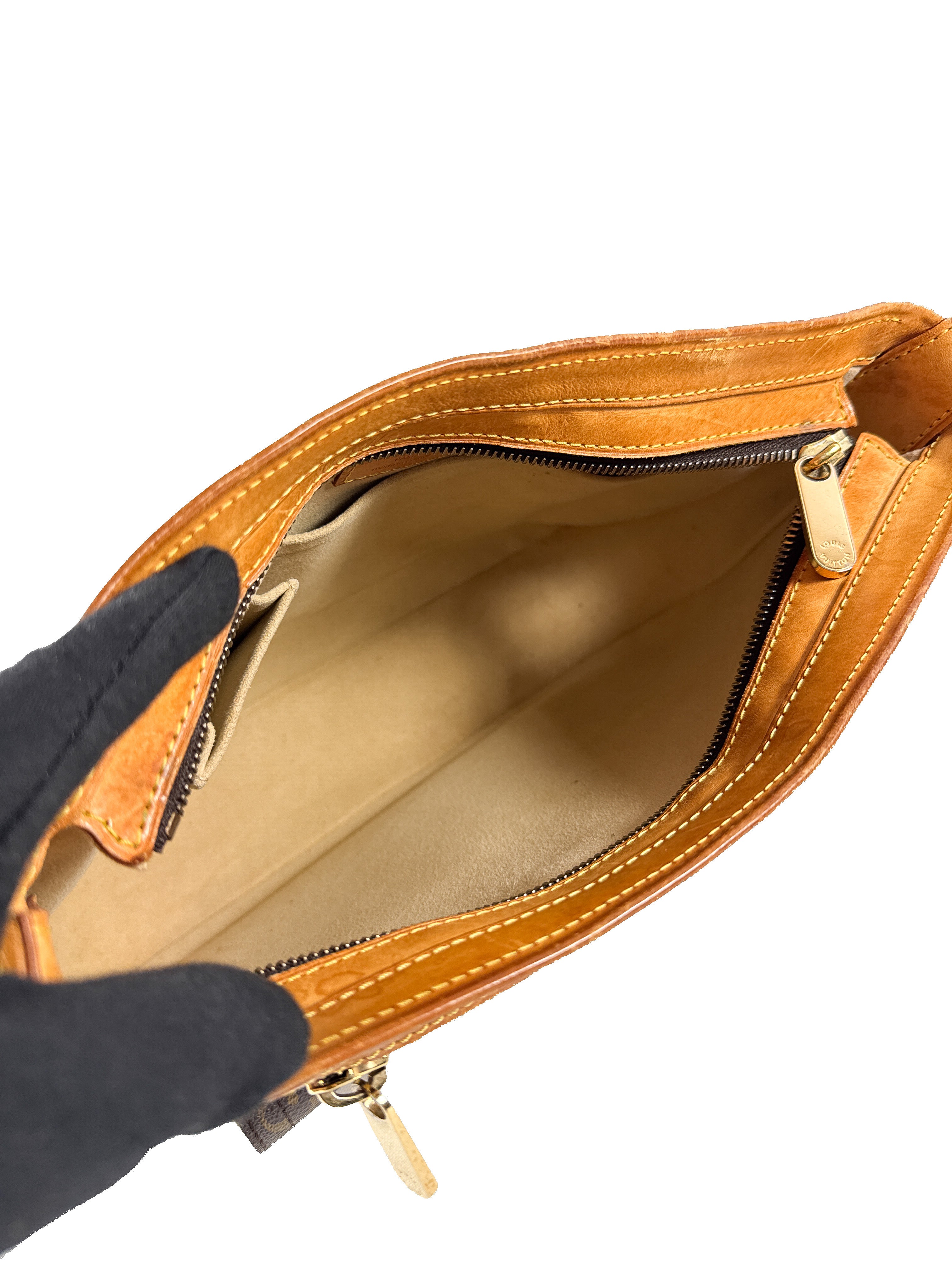 Louis Vuitton monogram Hudson GM VI1037