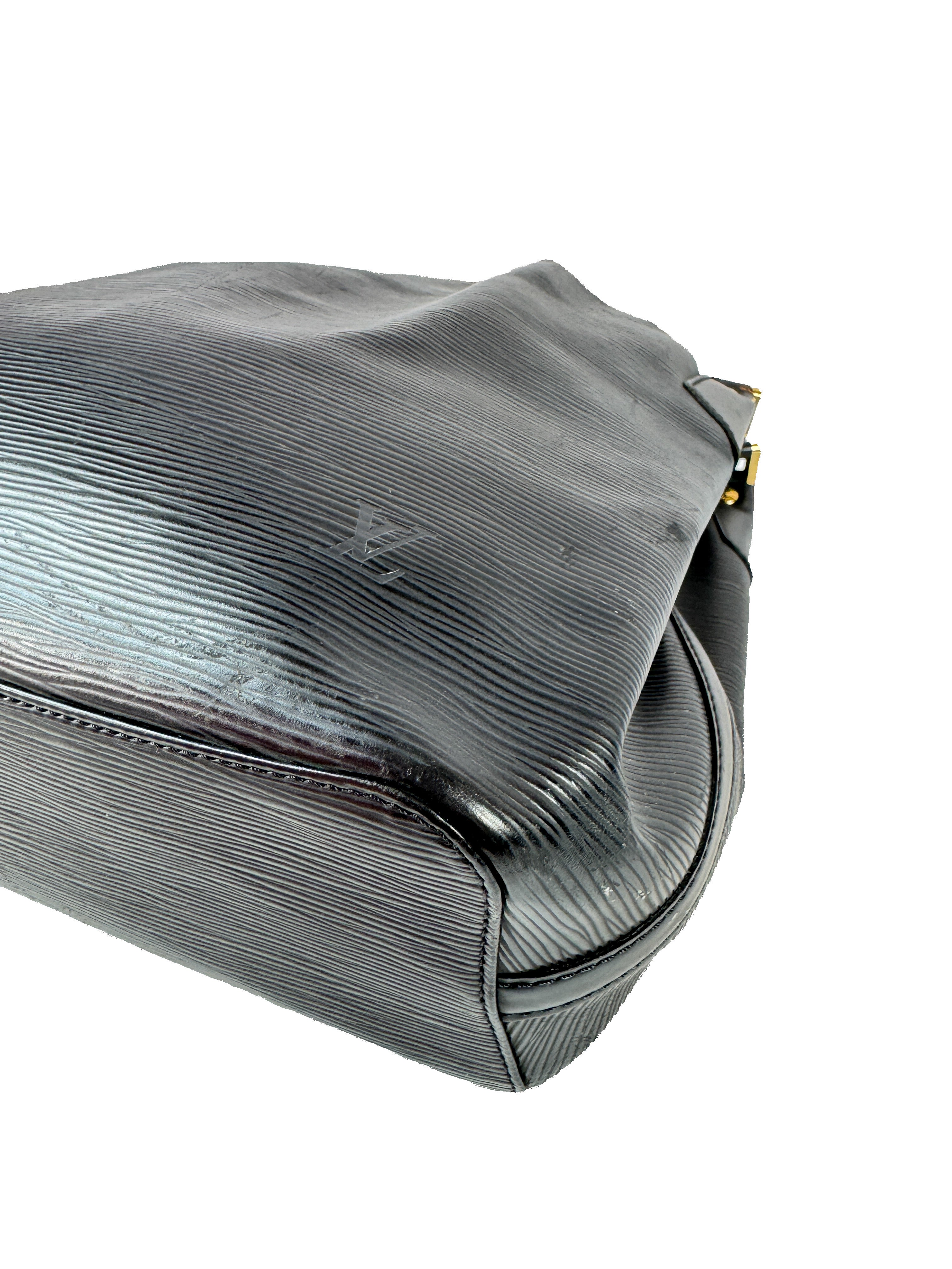 Louis Vuitton black Epi Mandala MM FL0065