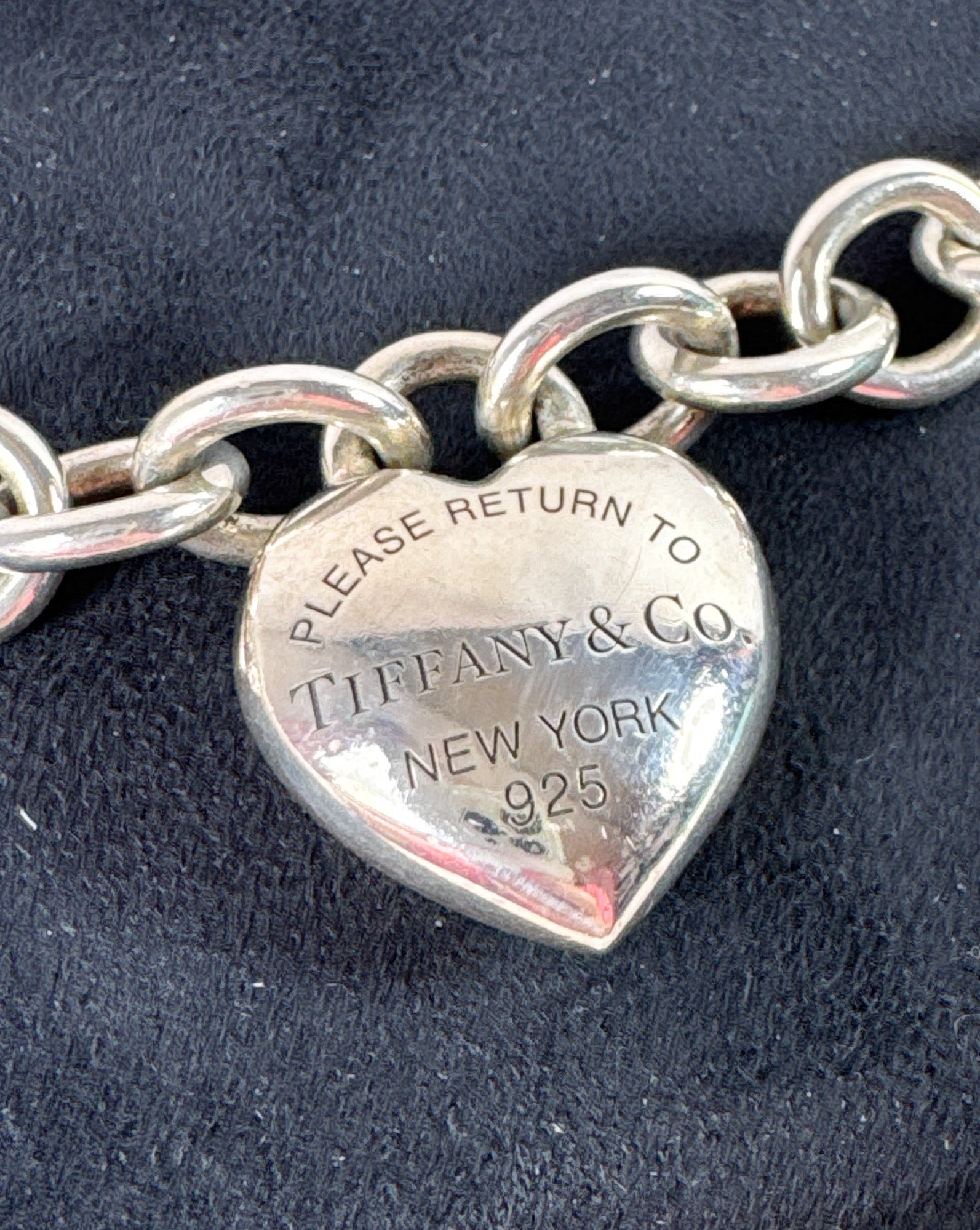 Tiffany & Co sterling silver full heart return to Tiffany toggle bracelet 231208 BOX